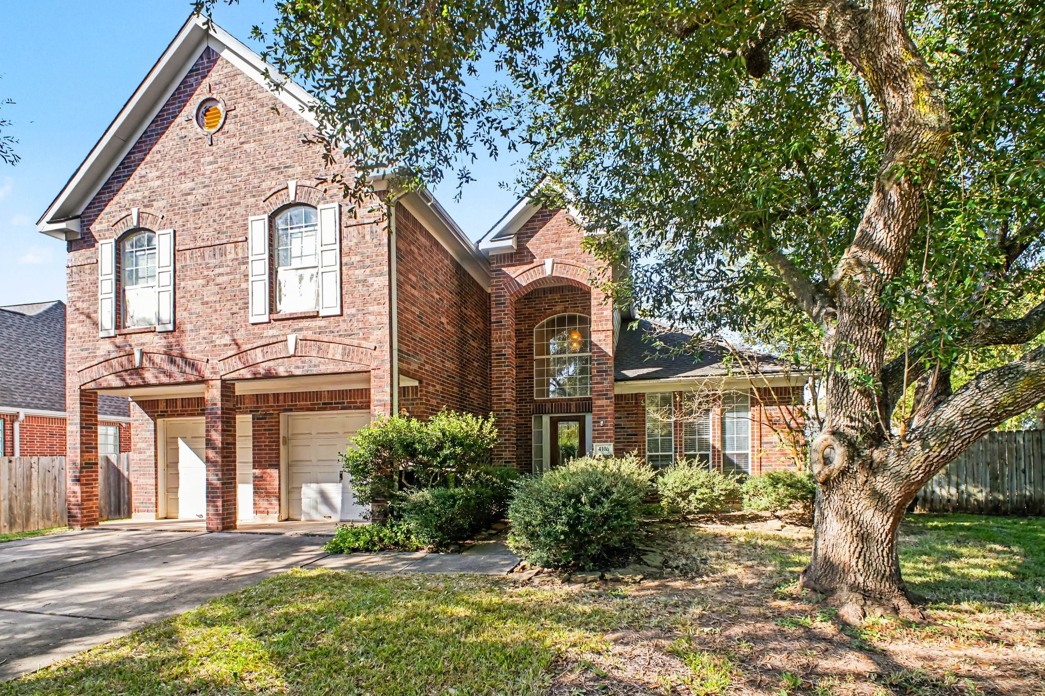 4106 Harwood Drive, Sugar Land, TX 77479 4106 Harwood Drive, Sugar Land, TX 77479