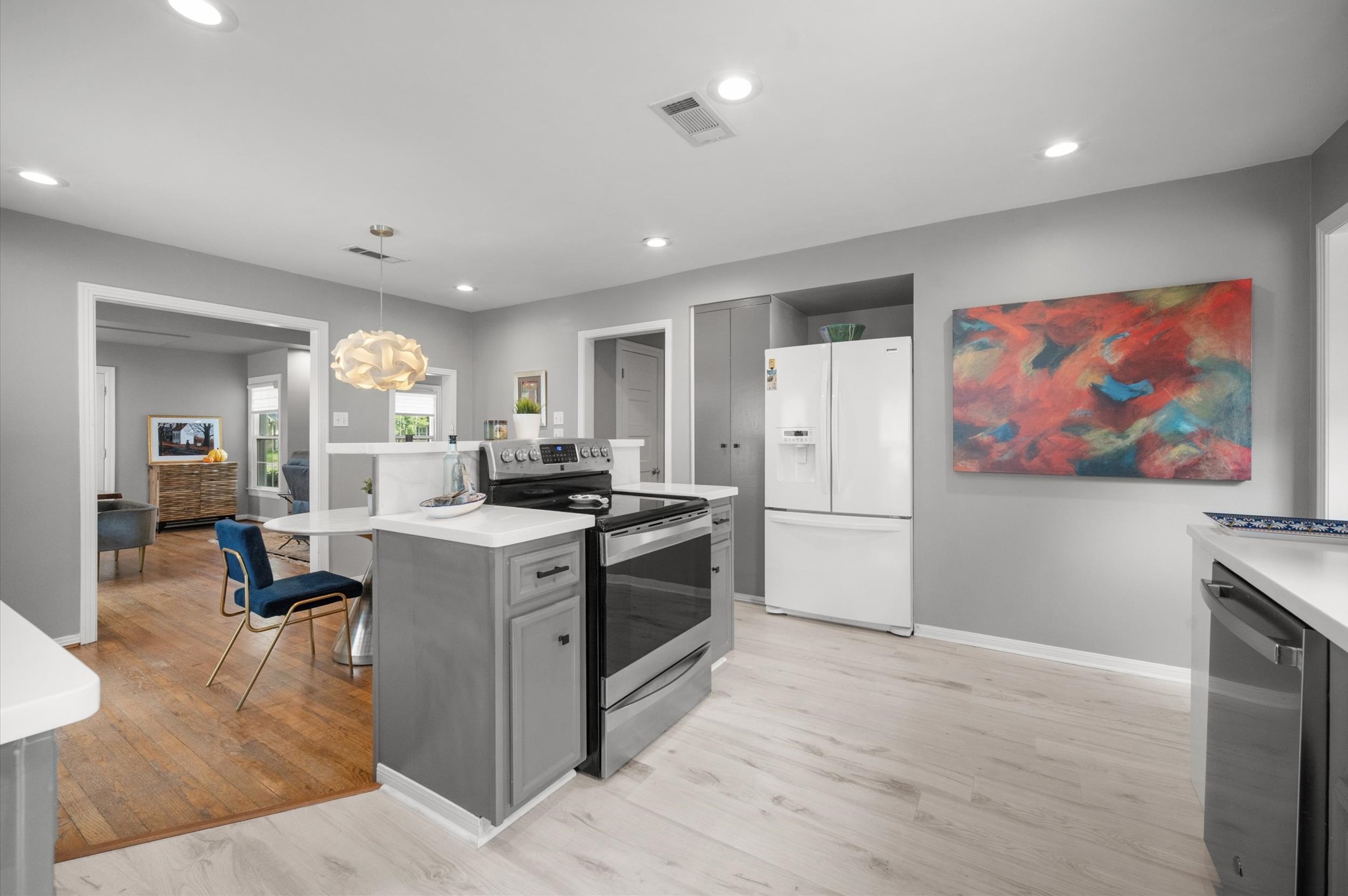 1511 Sue Barnett Drive, Houston, TX 77018