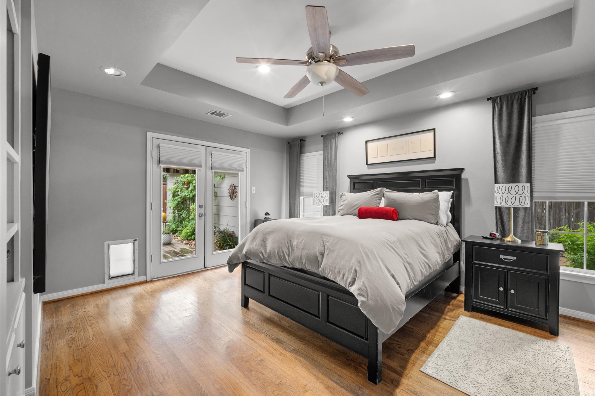 1511 Sue Barnett Drive, Houston, TX 77018