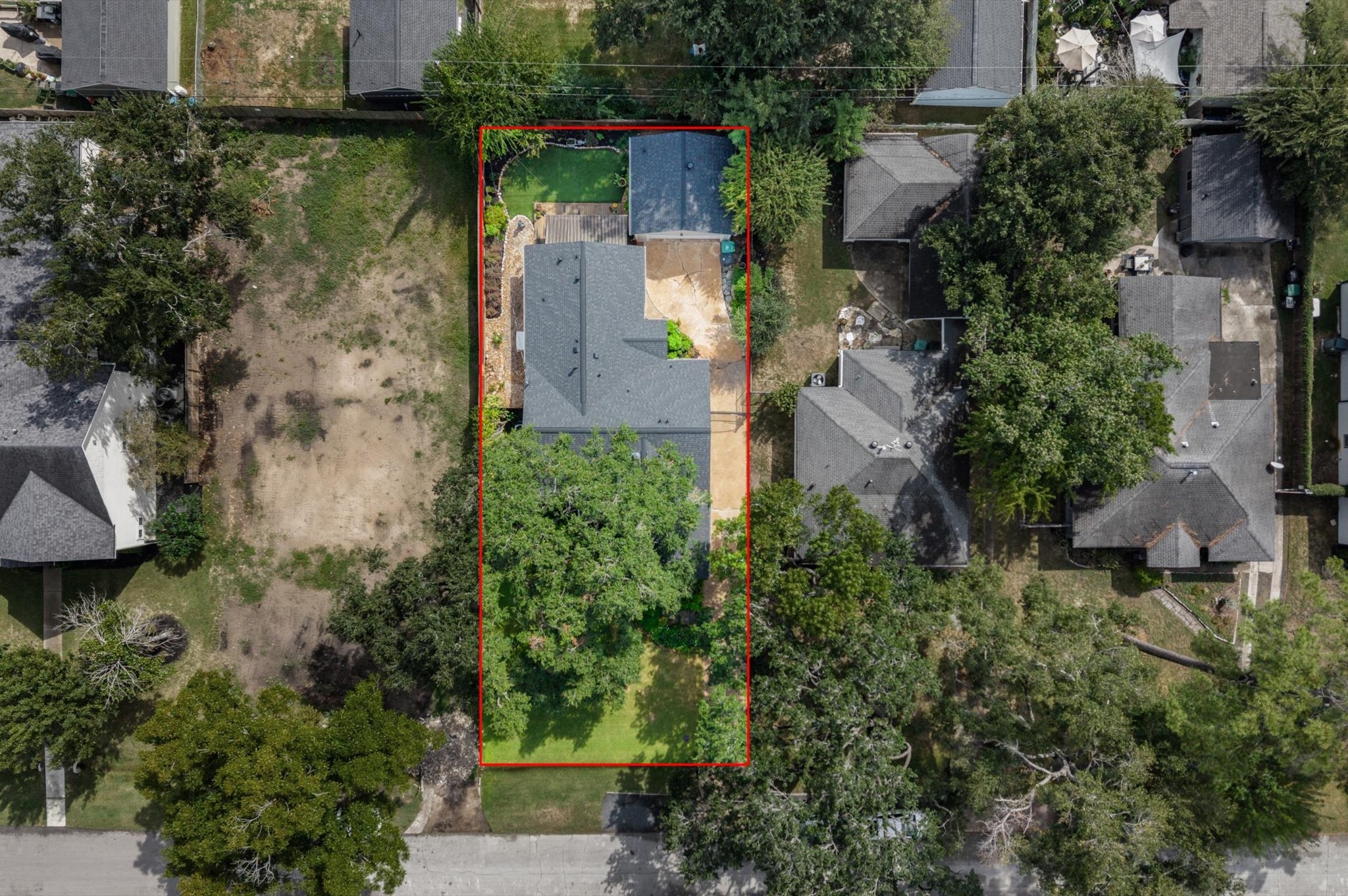1511 Sue Barnett Drive, Houston, TX 77018