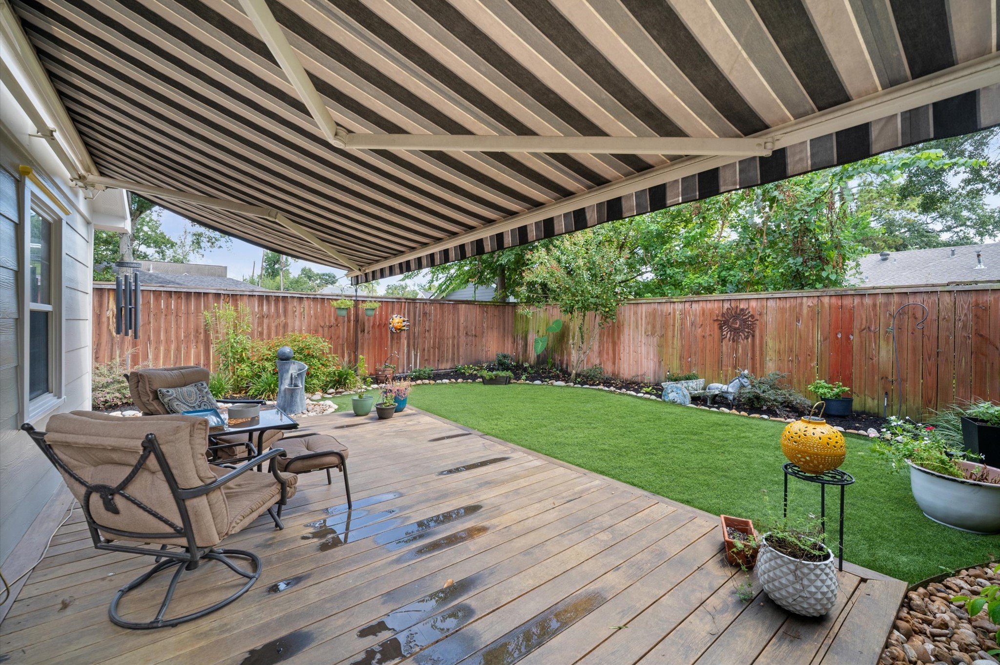 1511 Sue Barnett Drive, Houston, TX 77018