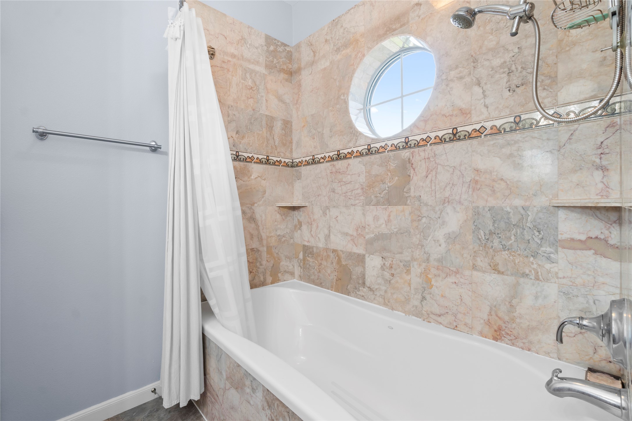 427 2nd Street, San Leon, TX 77539