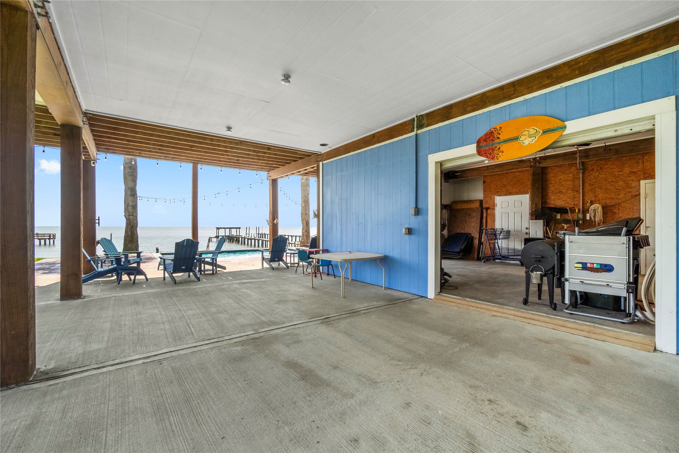 427 2nd Street, San Leon, TX 77539
