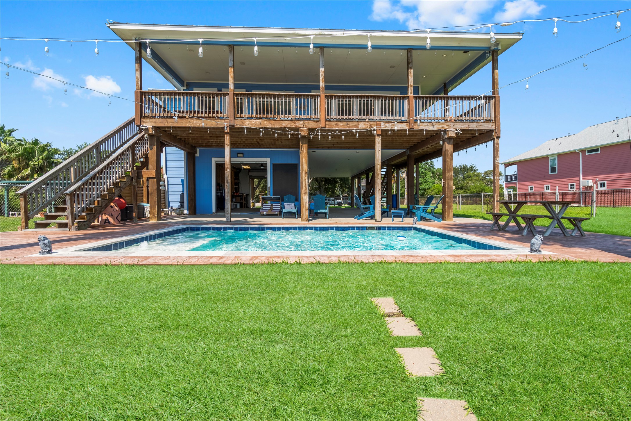 427 2nd Street, San Leon, TX 77539 427 2nd Street, San Leon, TX 77539