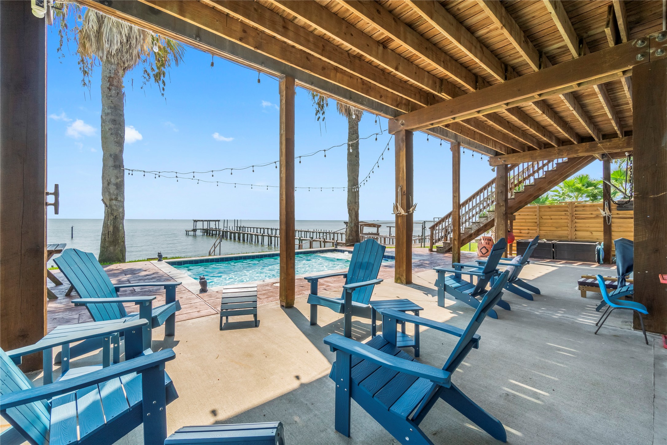 427 2nd Street, San Leon, TX 77539