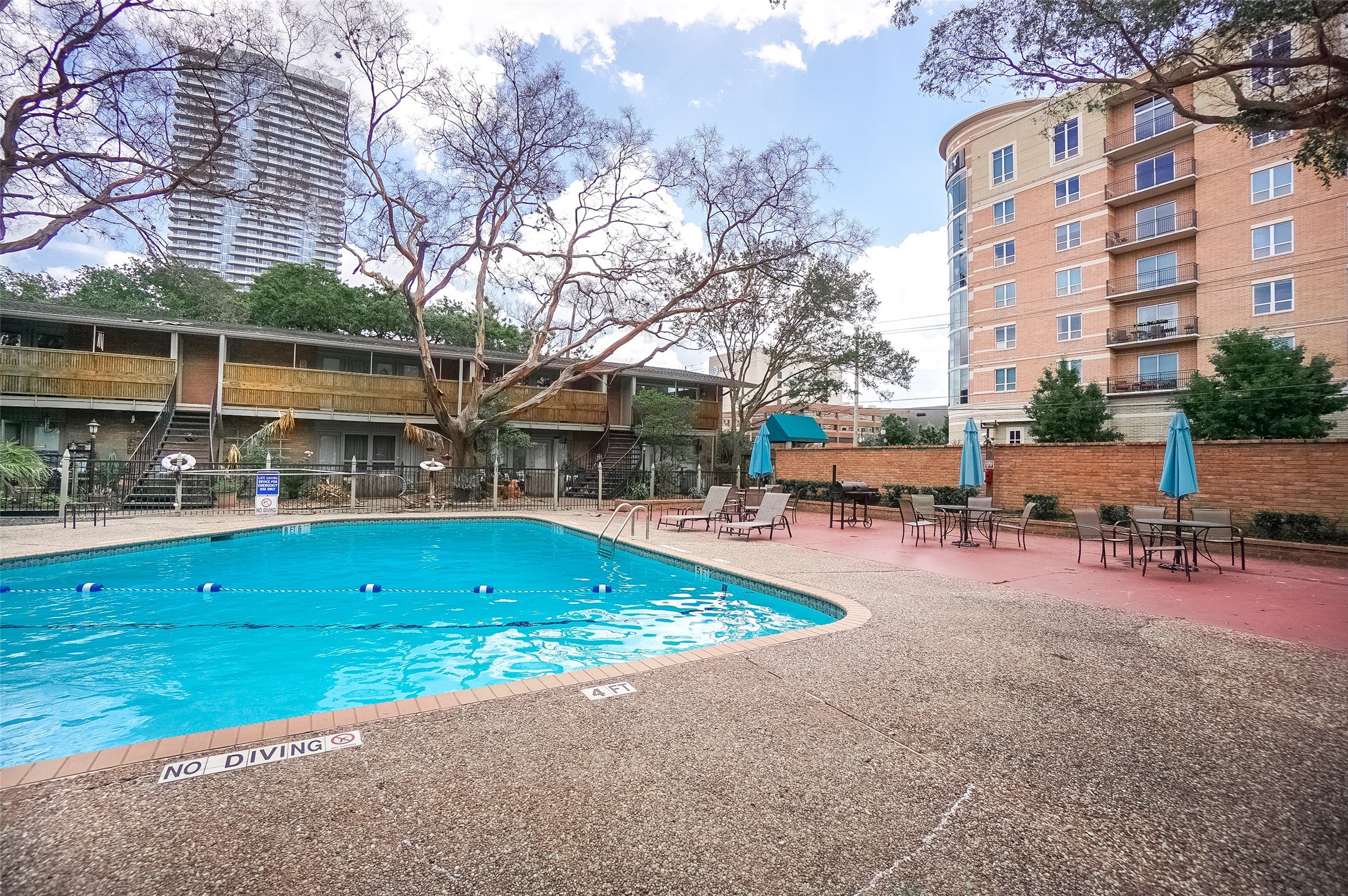 Community pool