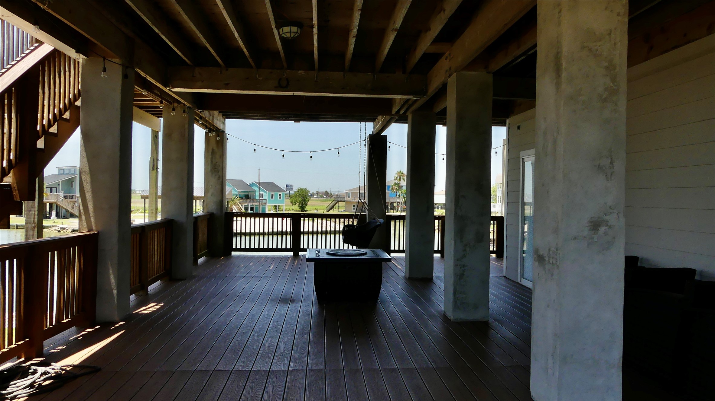 2nd level deck