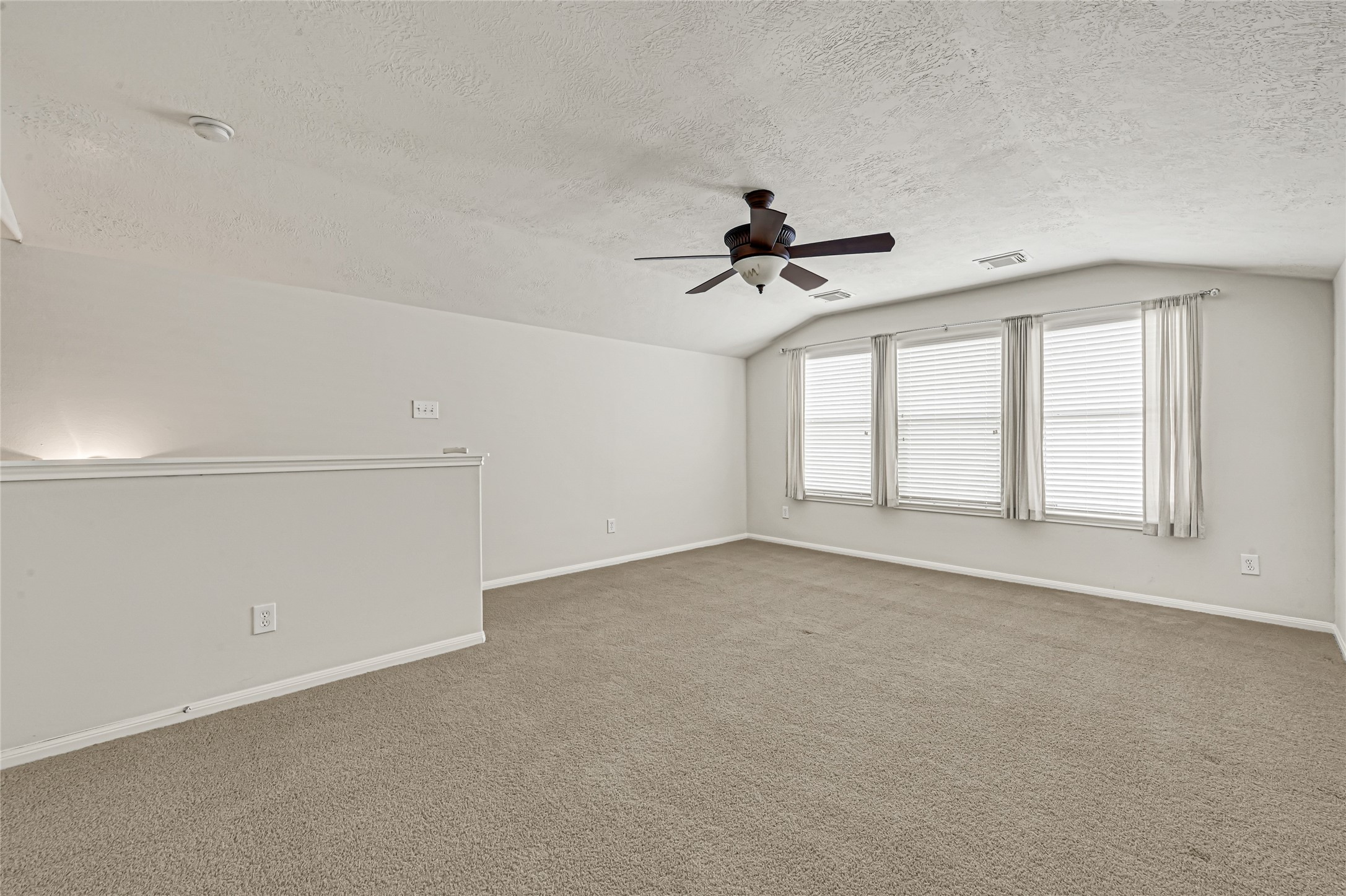 game room / extra space, second floor