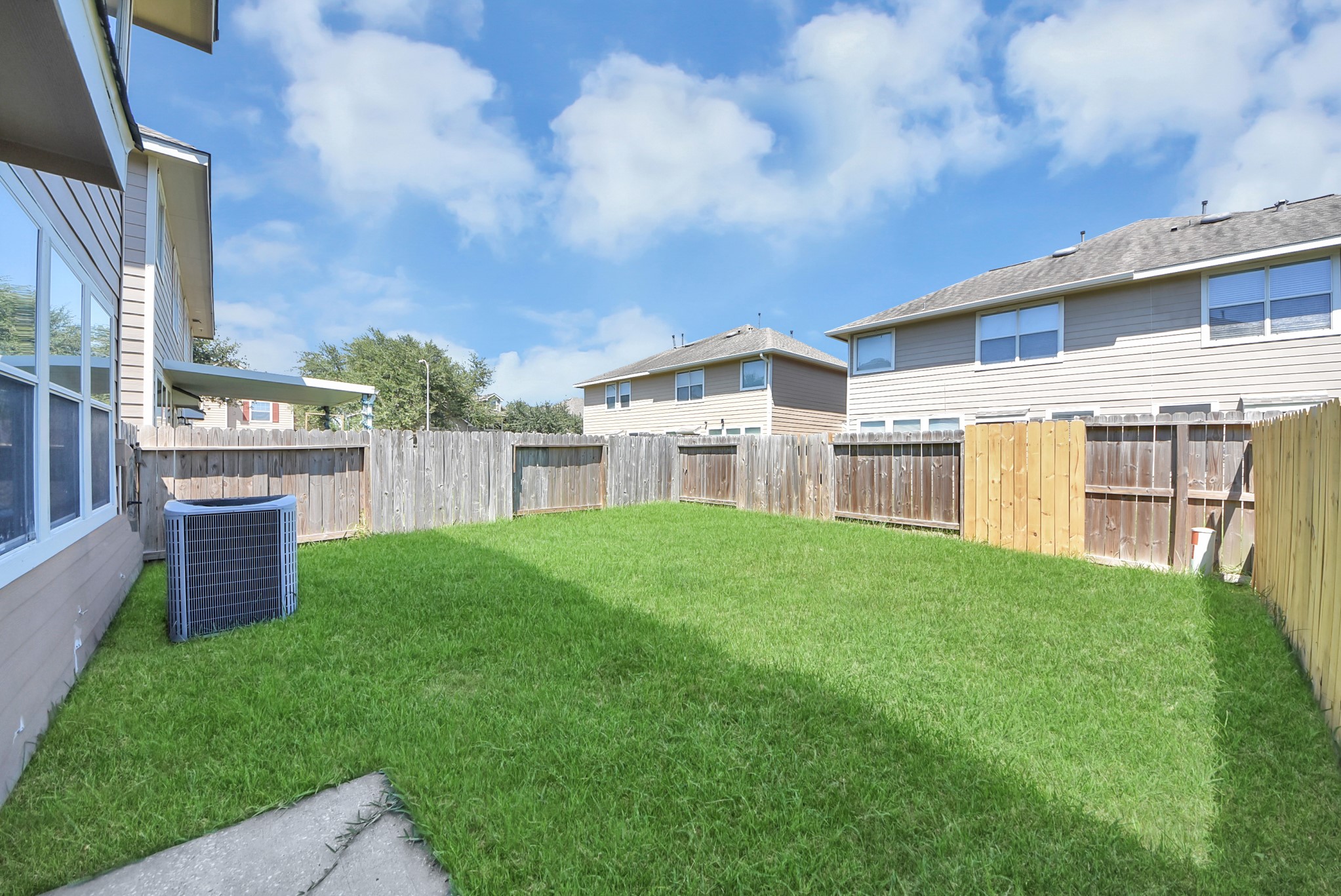 6209 Stoney Creek Drive, Pasadena, TX 77503