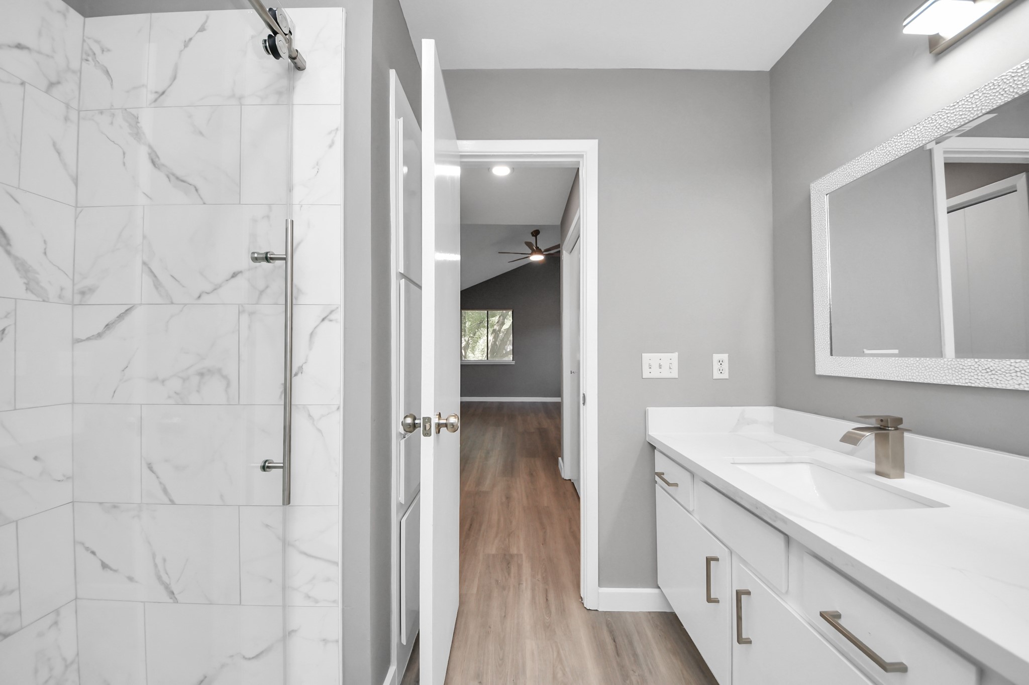 Master Bath!