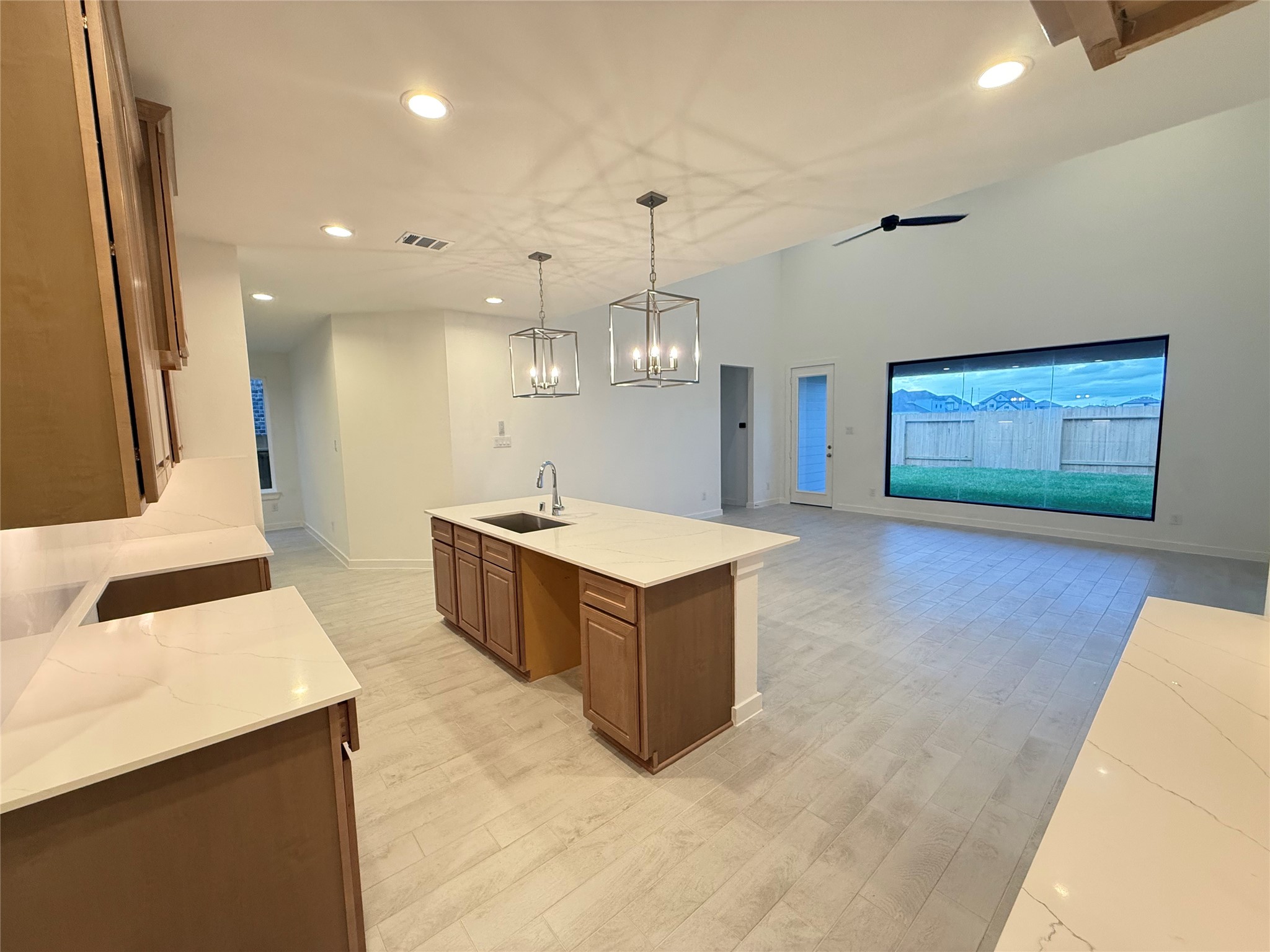 815 Orchard Vale Road, Rosharon, TX 77583