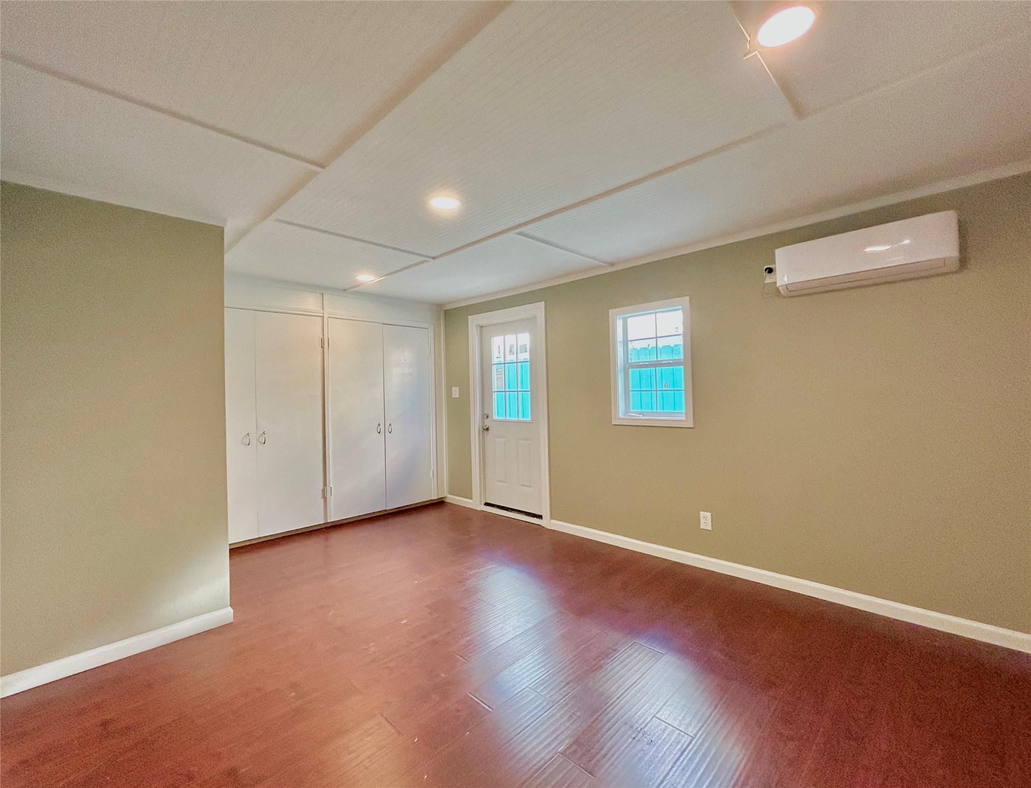 927 27th Street, San Leon, TX 77539