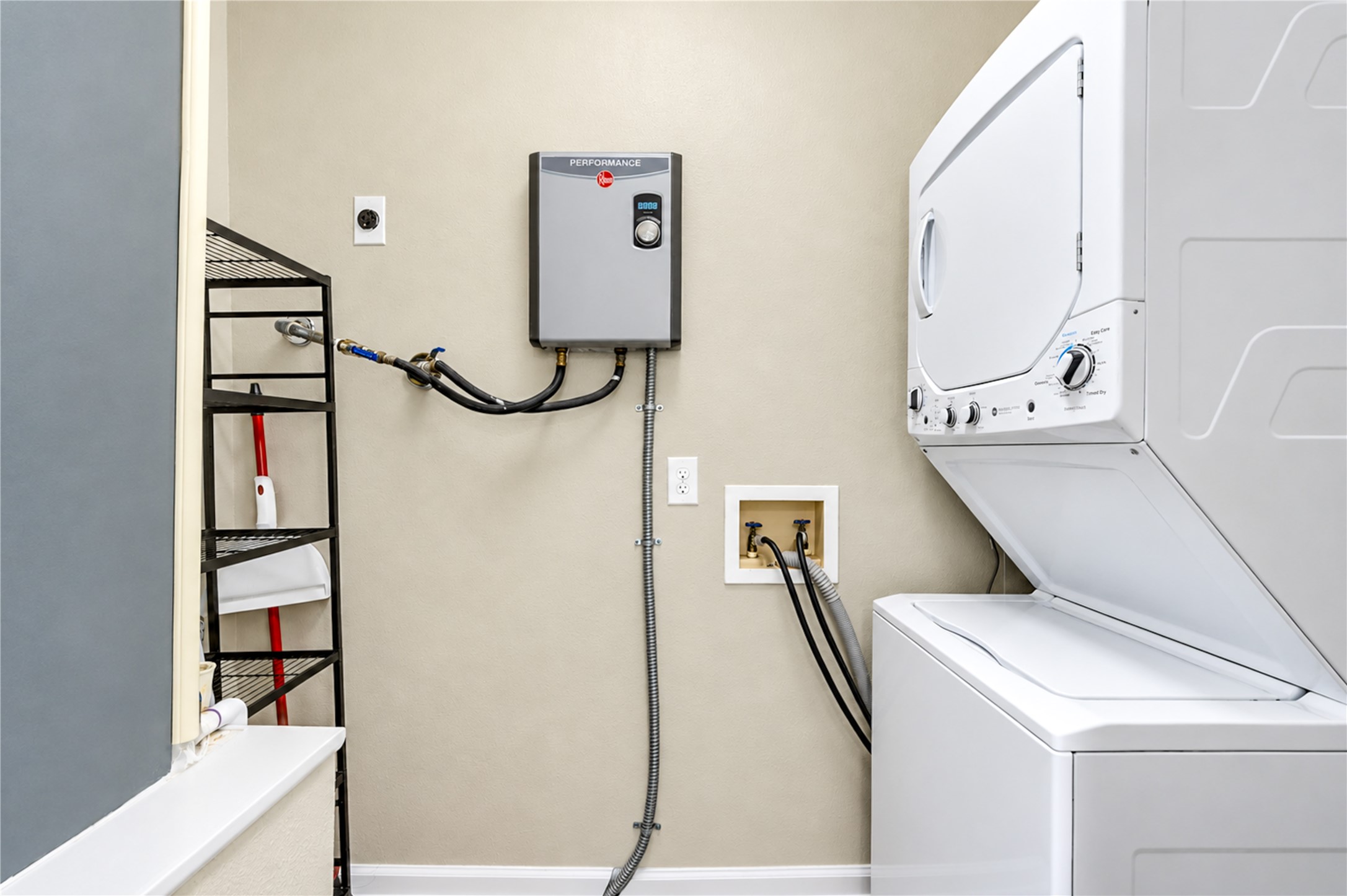 Tankless water heater
