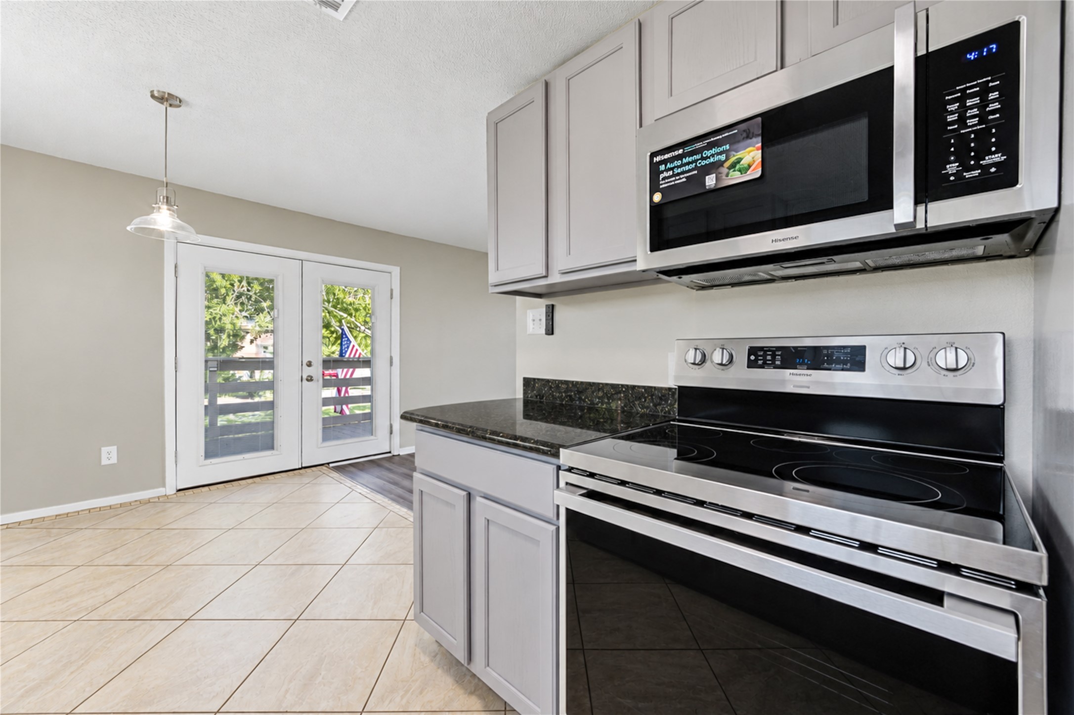 New stove and microwave