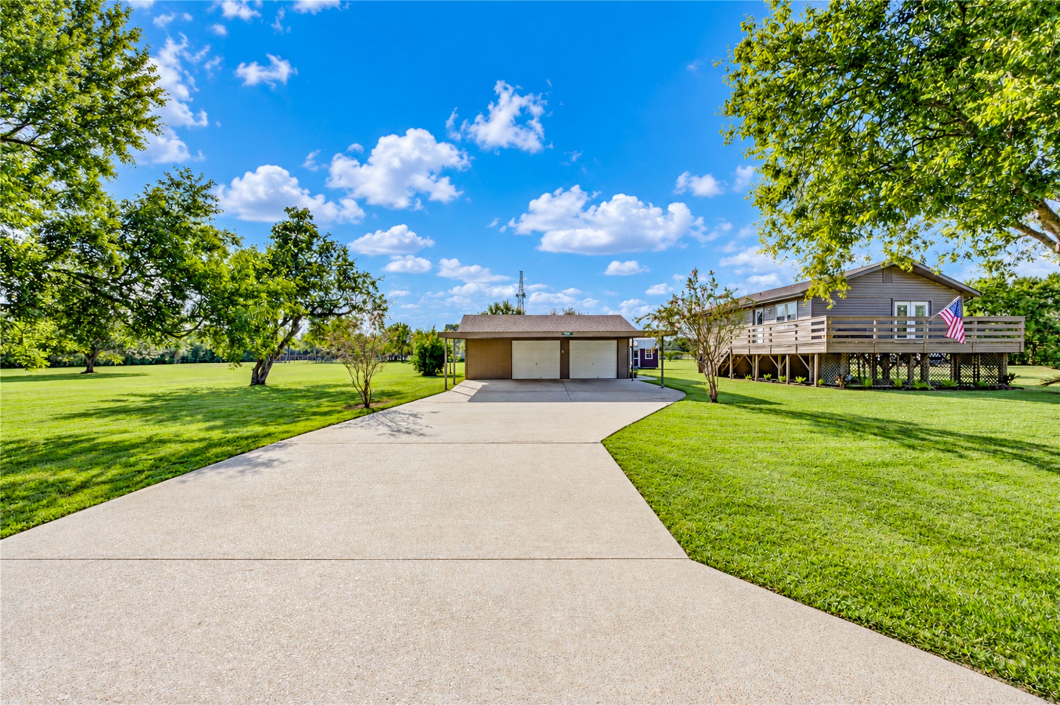 Super spacious 2 acre lot Super spacious 2 acre lot