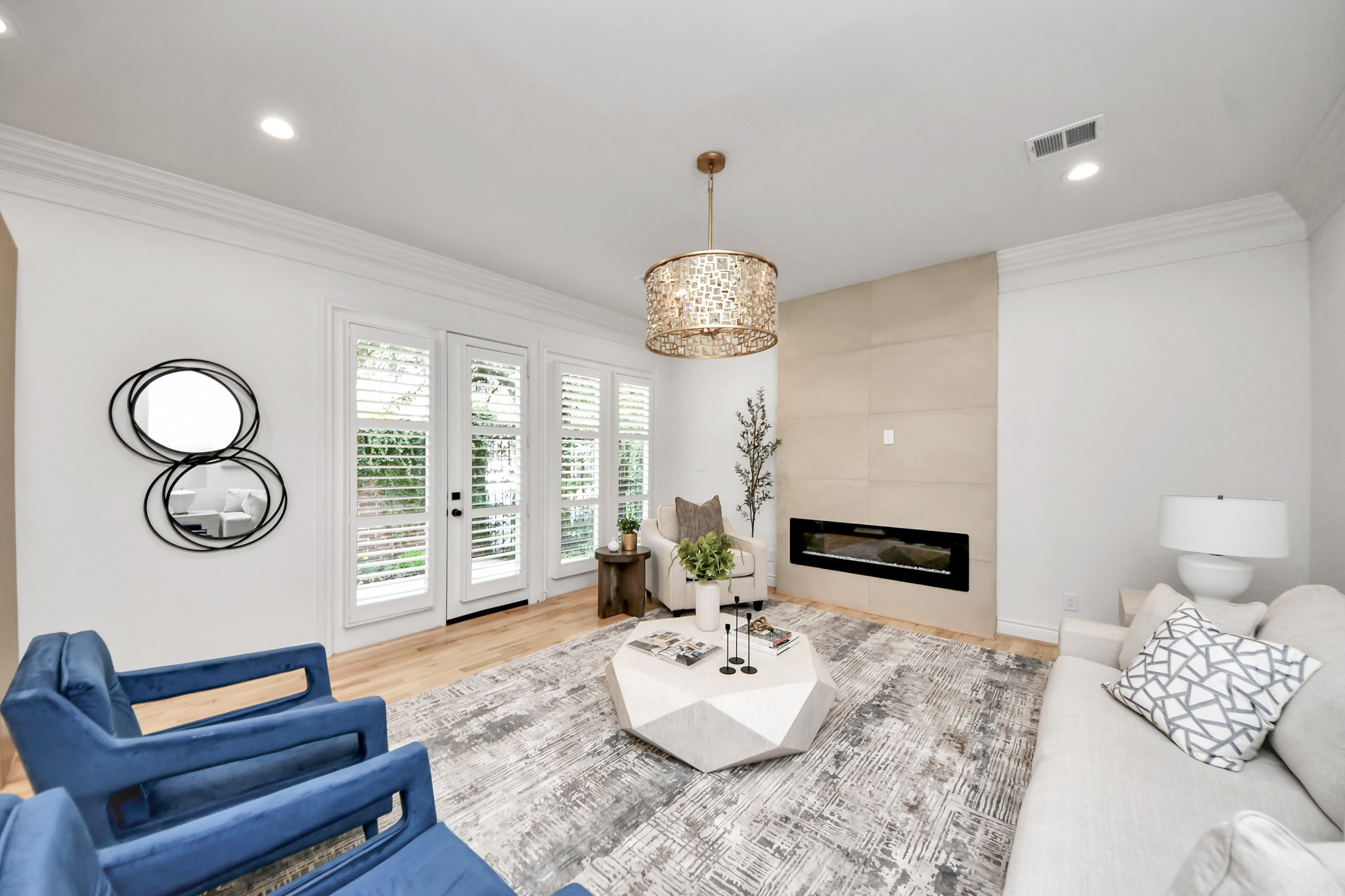 5601 Jane Austen Street, Houston, TX 77005
