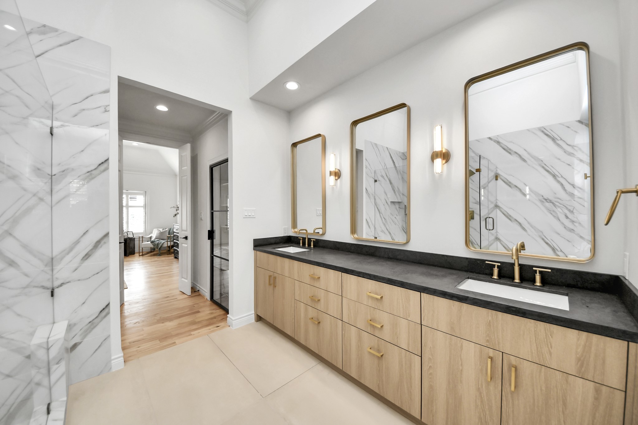 5601 Jane Austen Street, Houston, TX 77005
