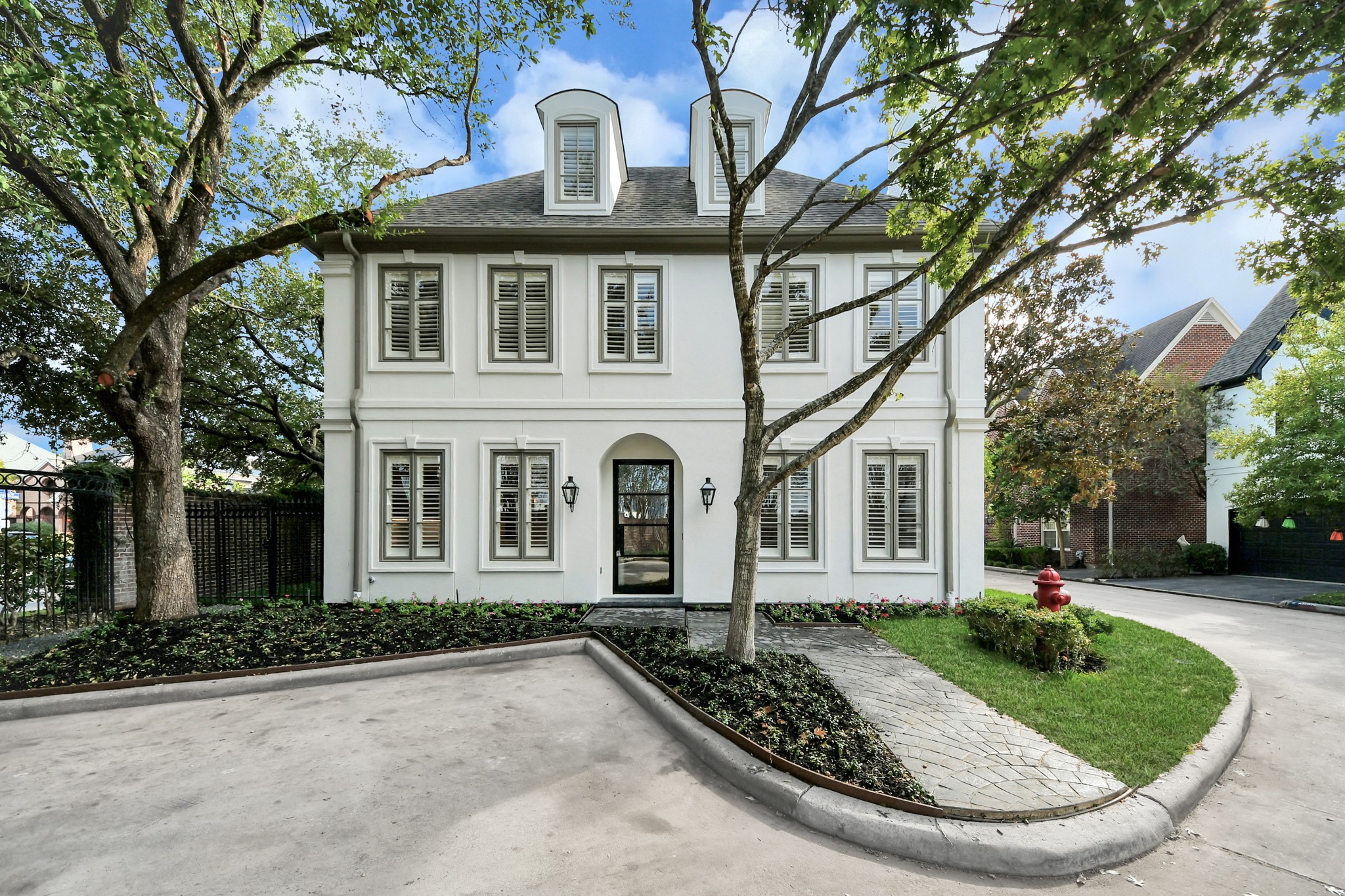 5601 Jane Austen Street, Houston, TX 77005