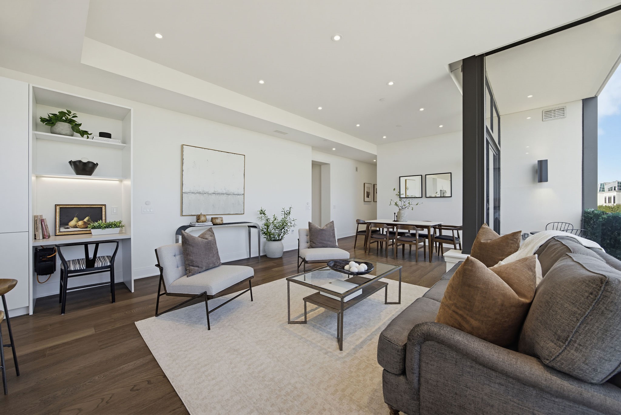 2323 W Main Street, #401, Houston, TX 77098