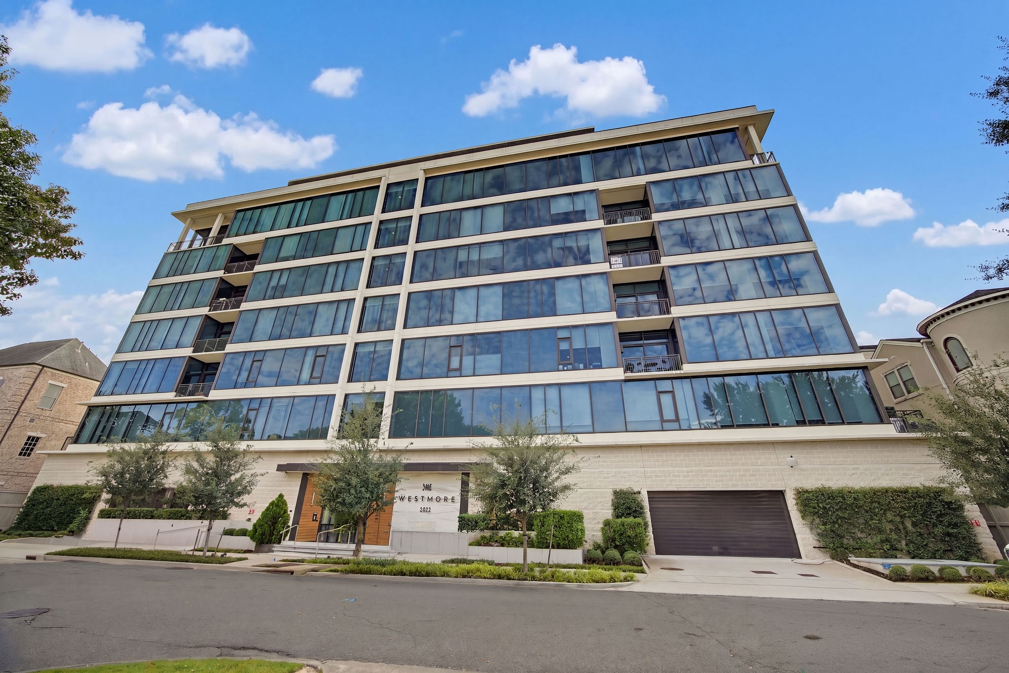 2323 W Main Street, #401, Houston, TX 77098