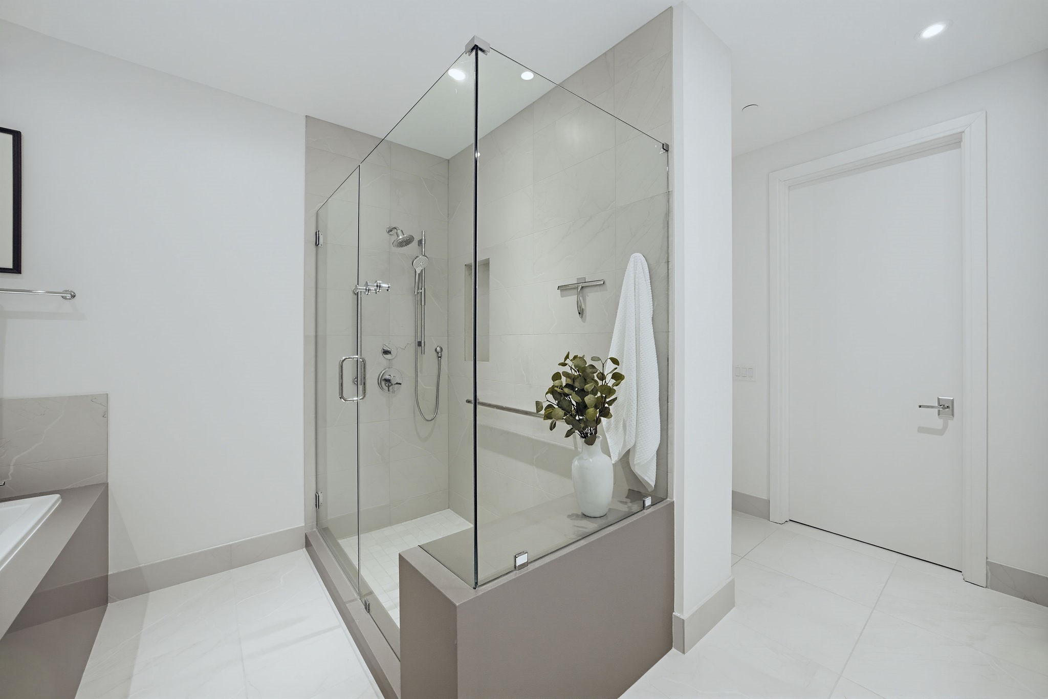 2323 W Main Street, #401, Houston, TX 77098