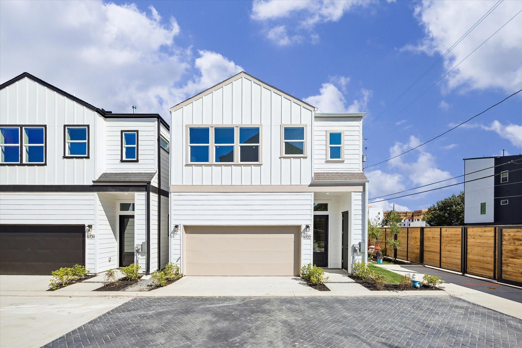This photo is of the Haven at Highland Model Home at 6702 Zaken (Floor Plan B), and may depict upgrades not included in the standard finishes for this listing.