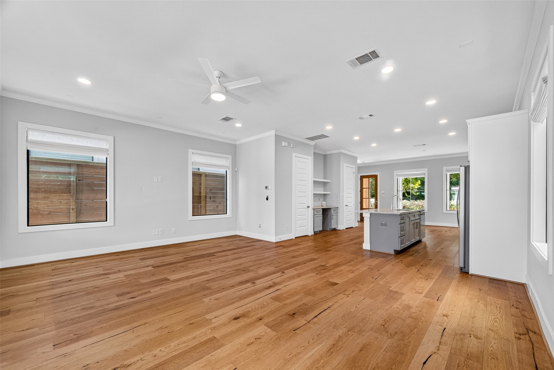 935 Bunton Street, Houston, TX 77009