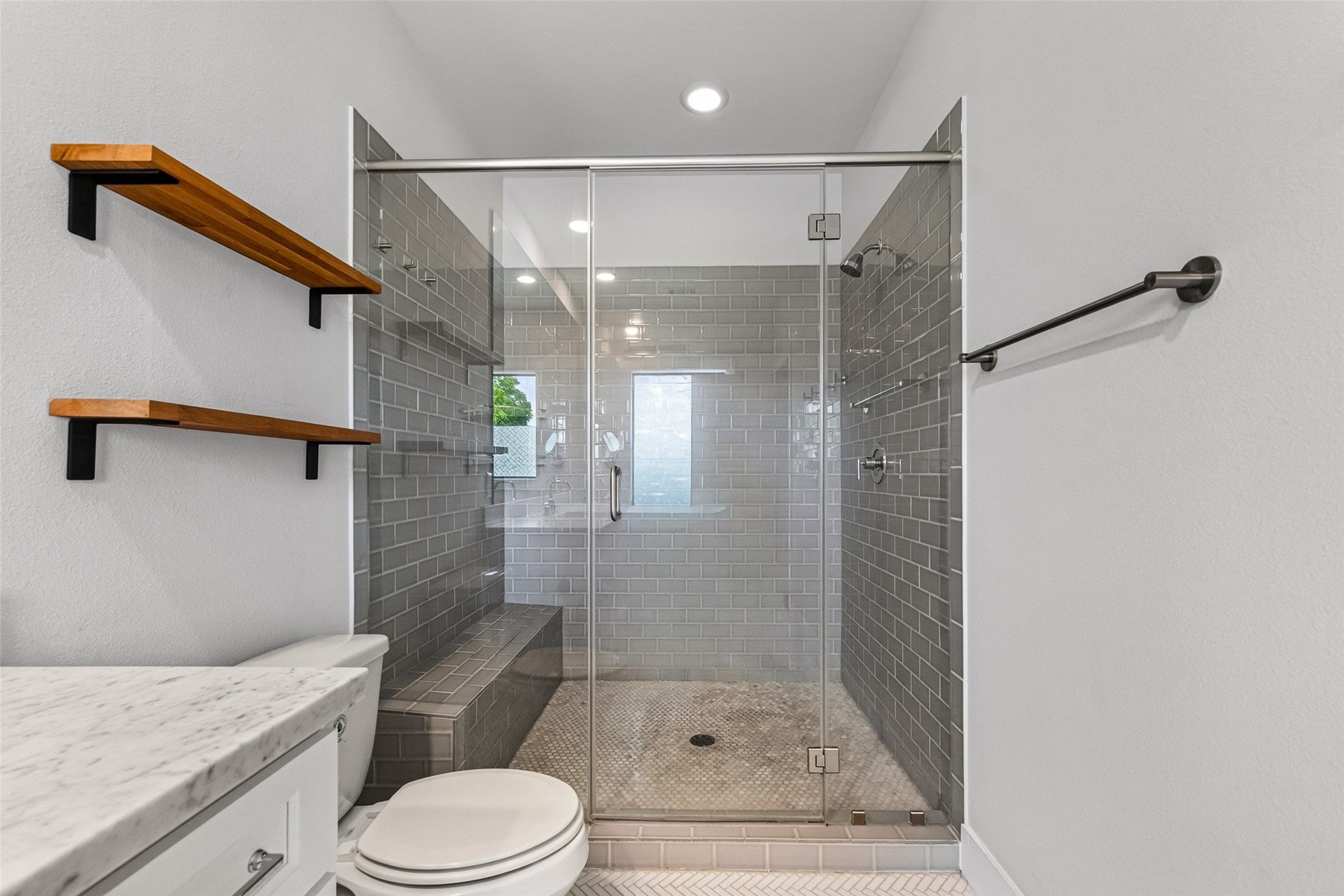 935 Bunton Street, Houston, TX 77009