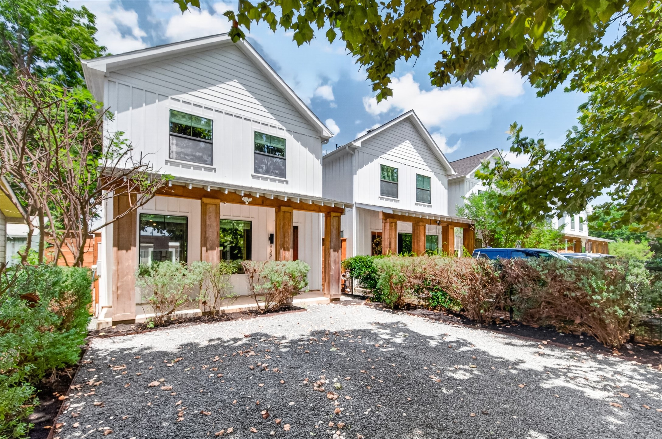 935 Bunton Street, Houston, TX 77009