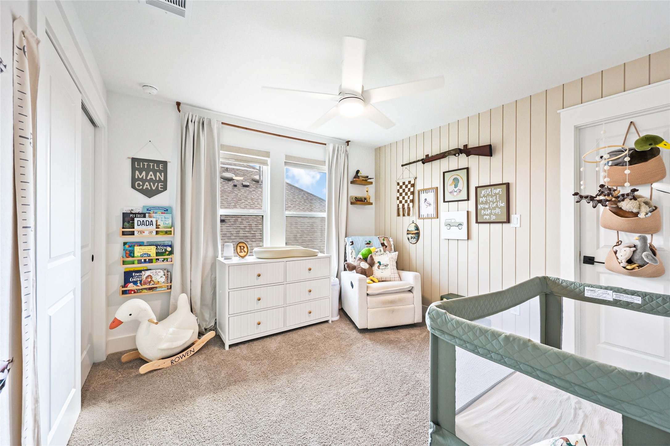 Spacious and inviting retreat