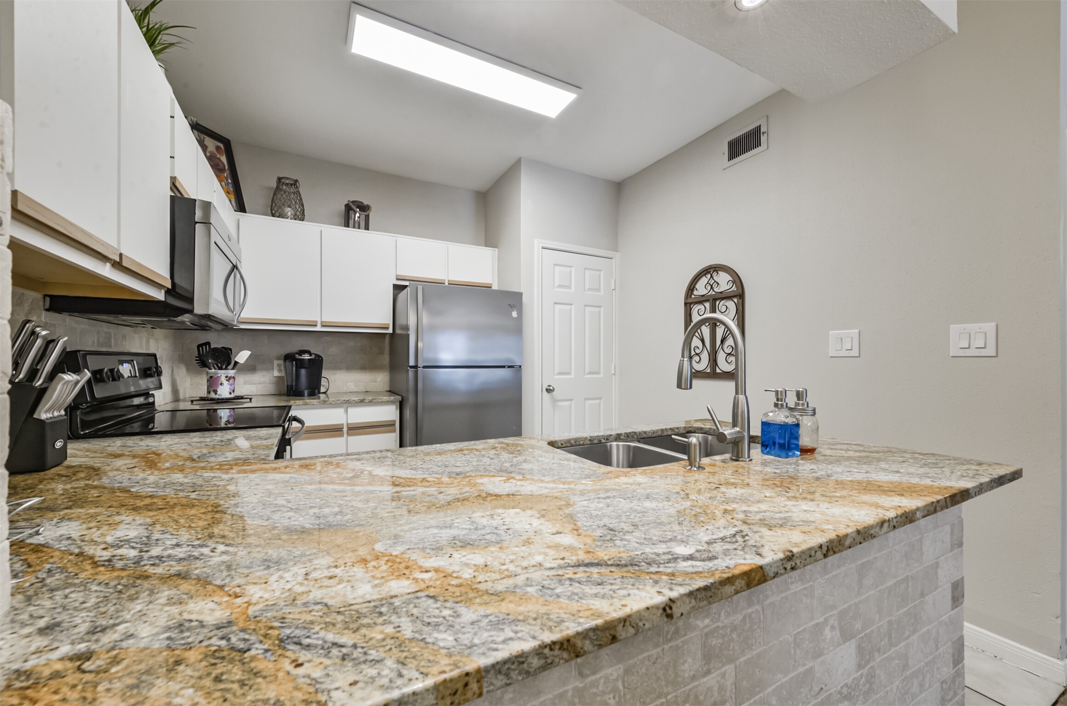 1330 Old Spanish Trail, #8104, Houston, TX 77054 1330 Old Spanish Trail, #8104, Houston, TX 77054