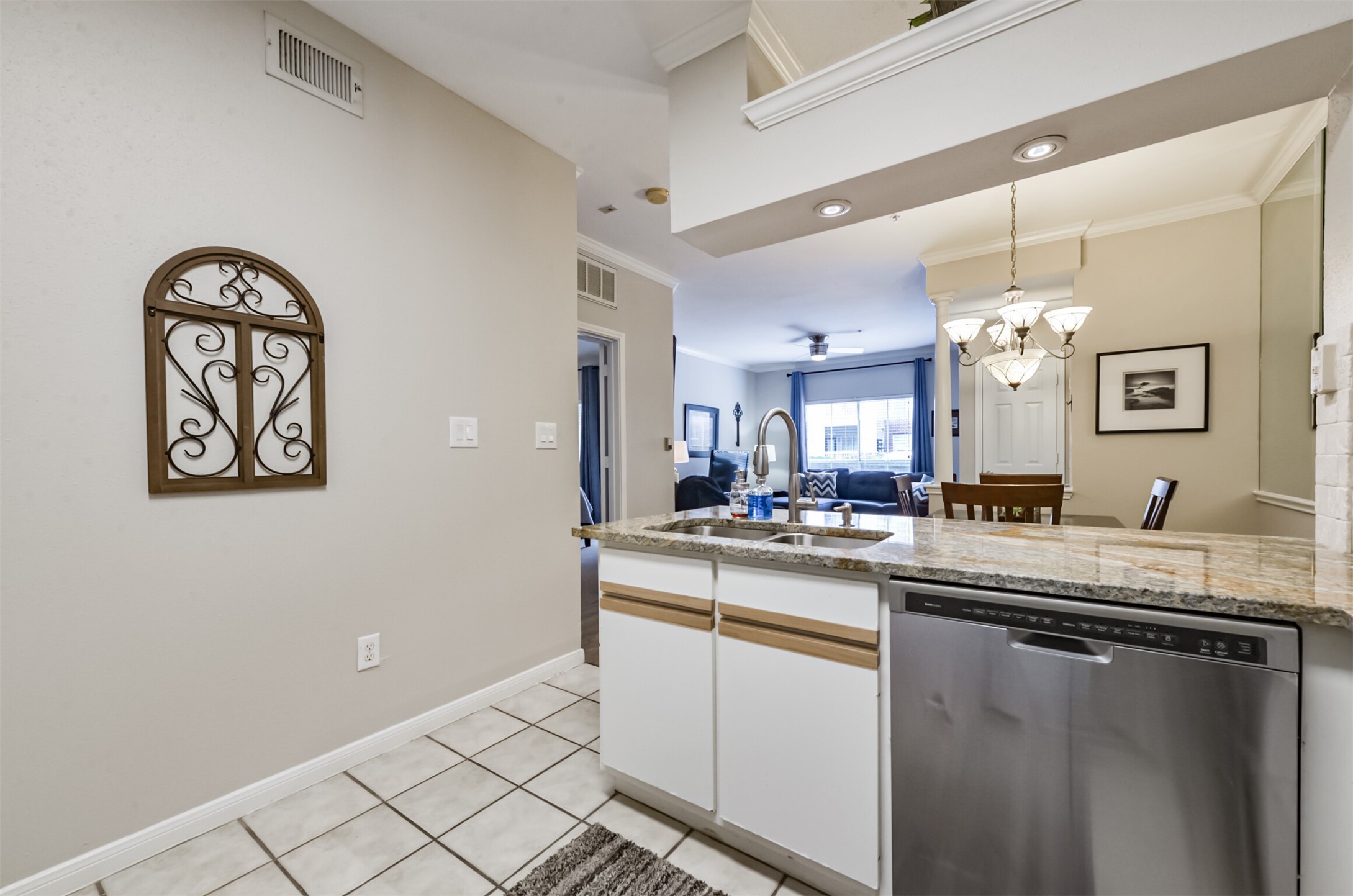 1330 Old Spanish Trail, #8104, Houston, TX 77054 1330 Old Spanish Trail, #8104, Houston, TX 77054