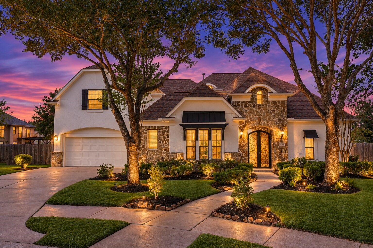 The Aida Younis Team presents 4606 Macoma Court in Avalon at Telfair!