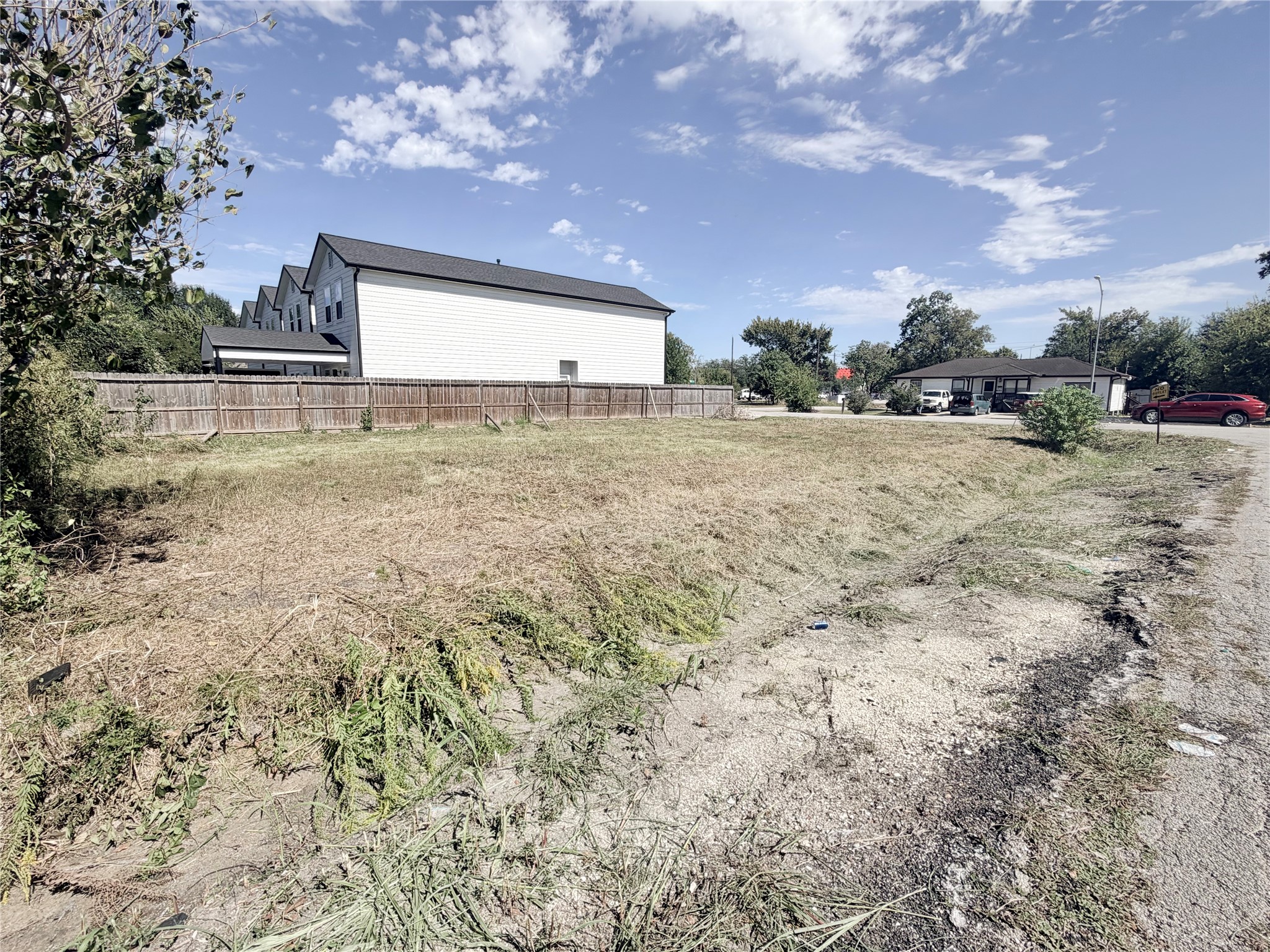 6201 Fairchild, Houston, TX 77028
