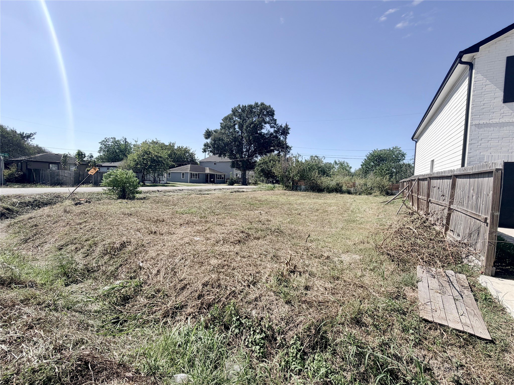 6201 Fairchild, Houston, TX 77028