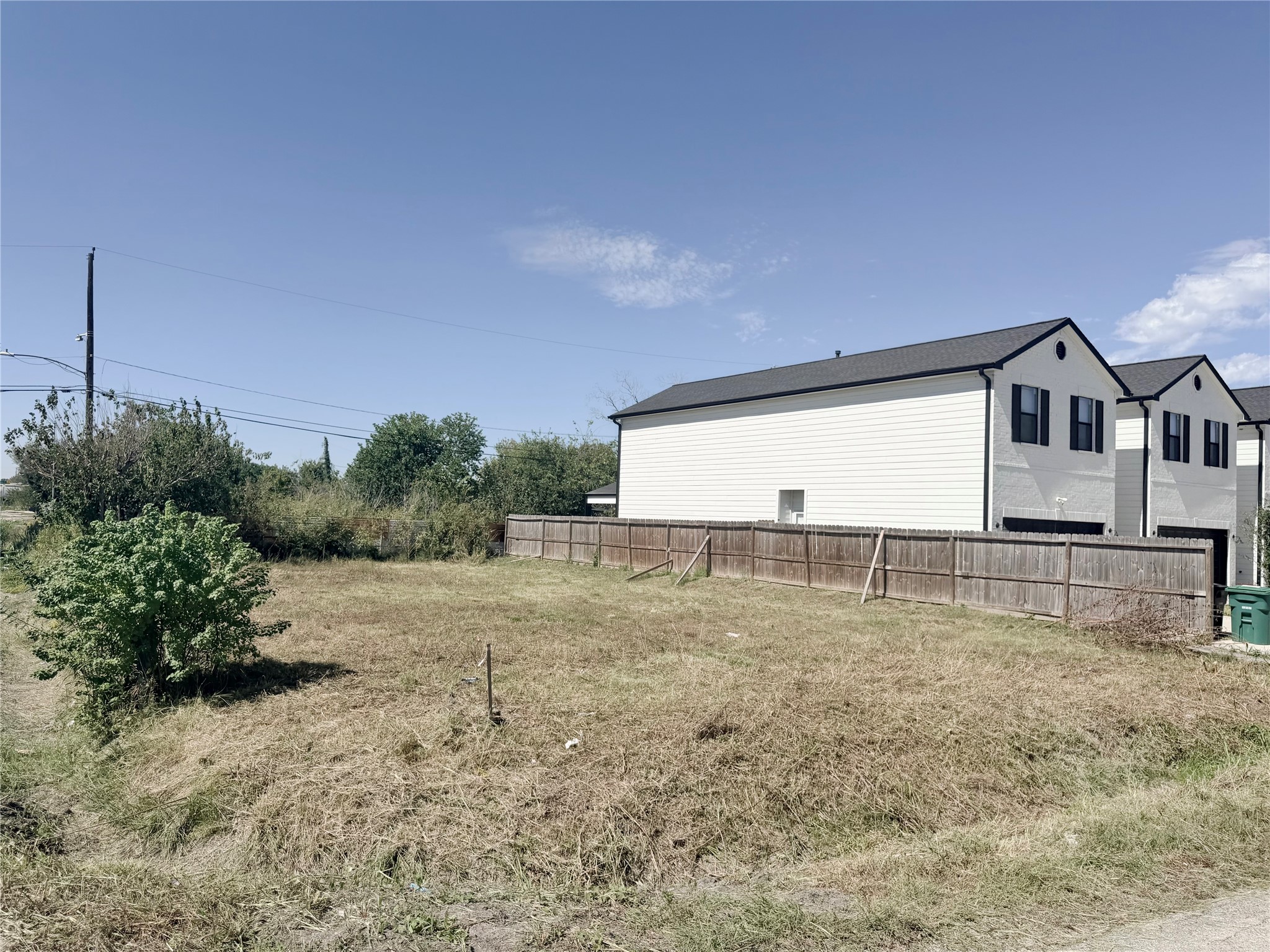 6201 Fairchild, Houston, TX 77028