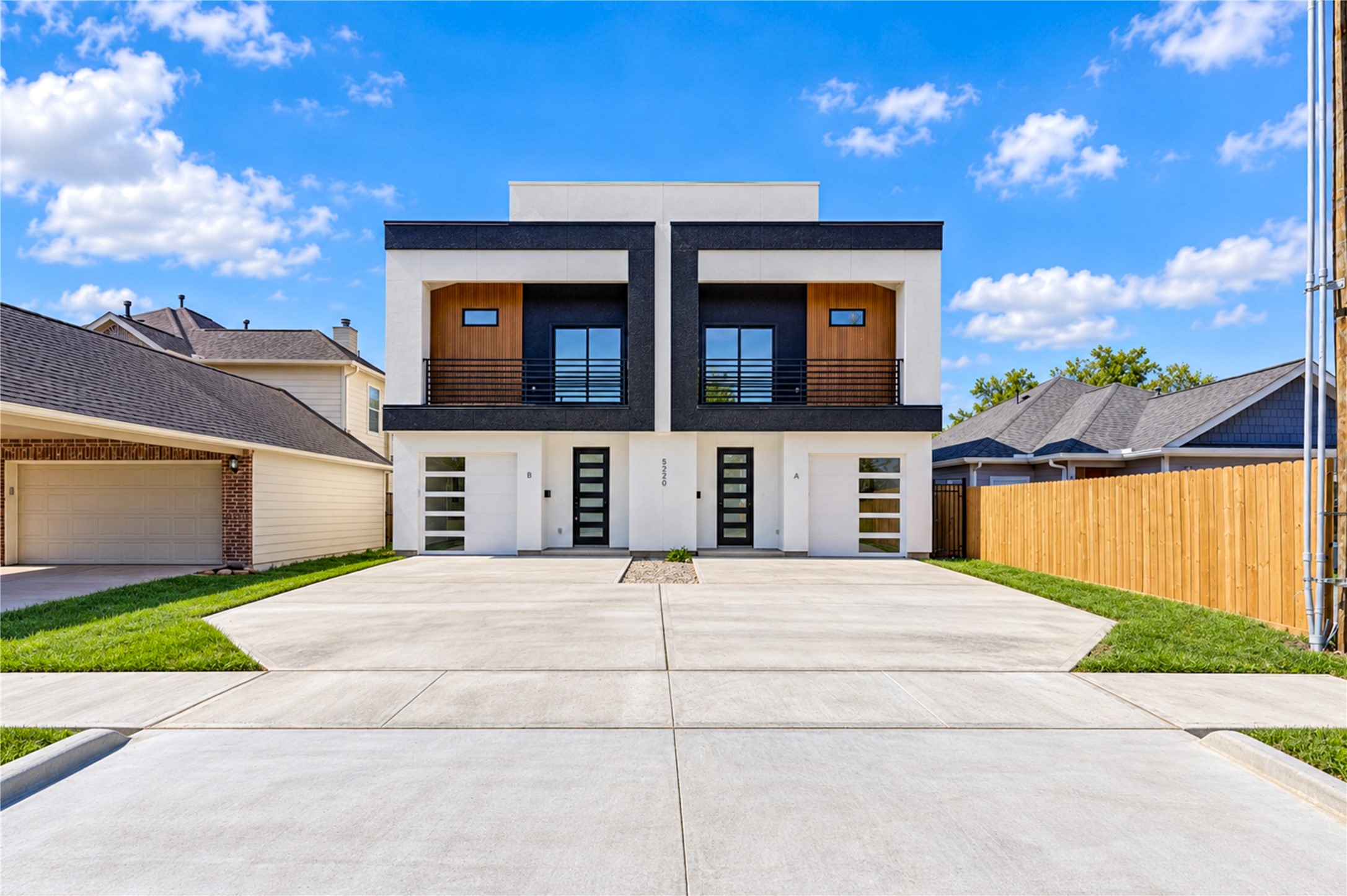 8220 Gladstone Street, #A/B, Houston, TX 77051
