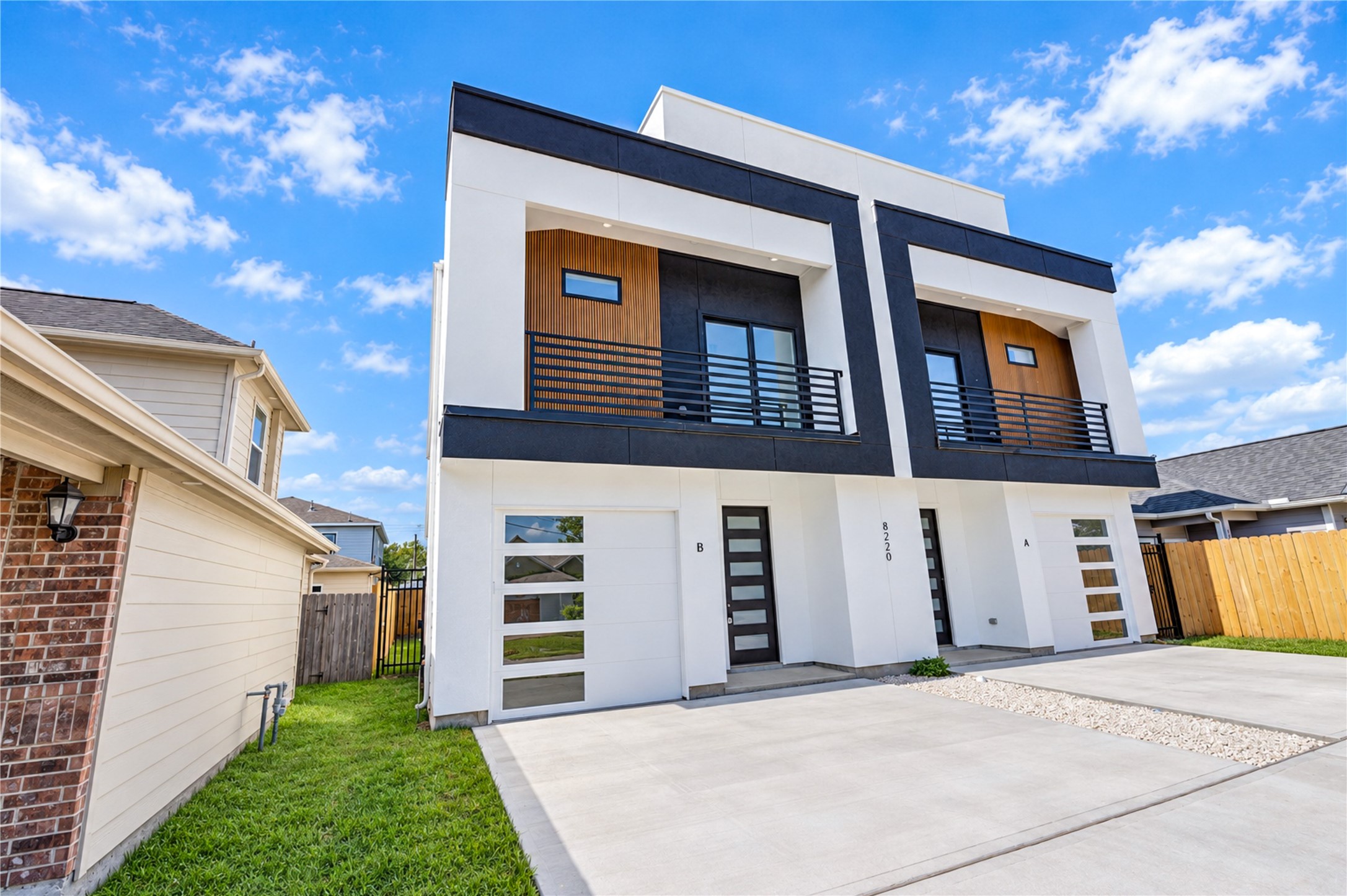 8220 Gladstone Street, #A/B, Houston, TX 77051