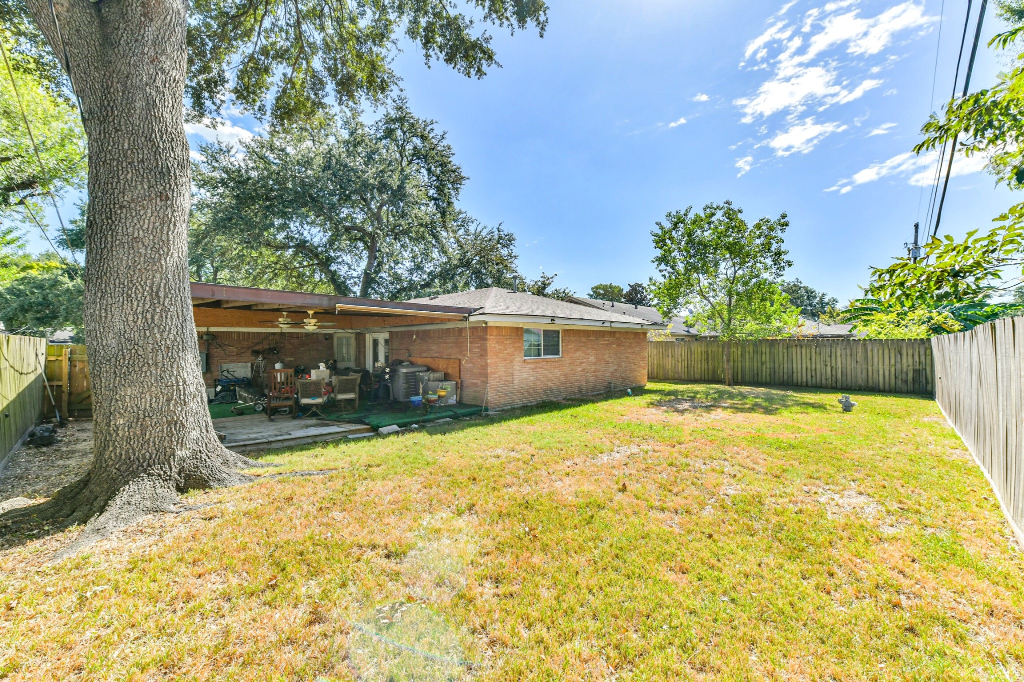 910 Alyse Street, Deer Park, TX 77536