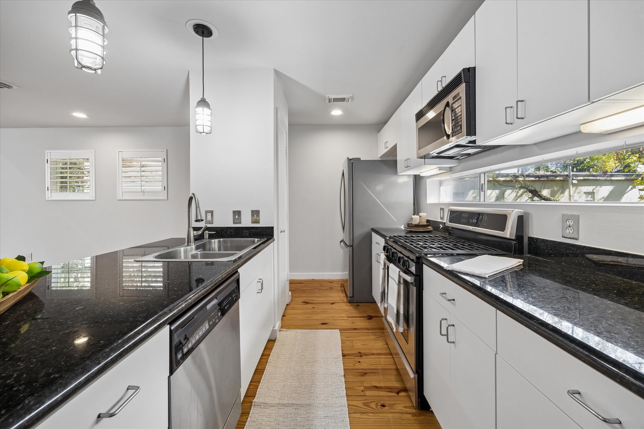 2009 Mason Street, Houston, TX 77006