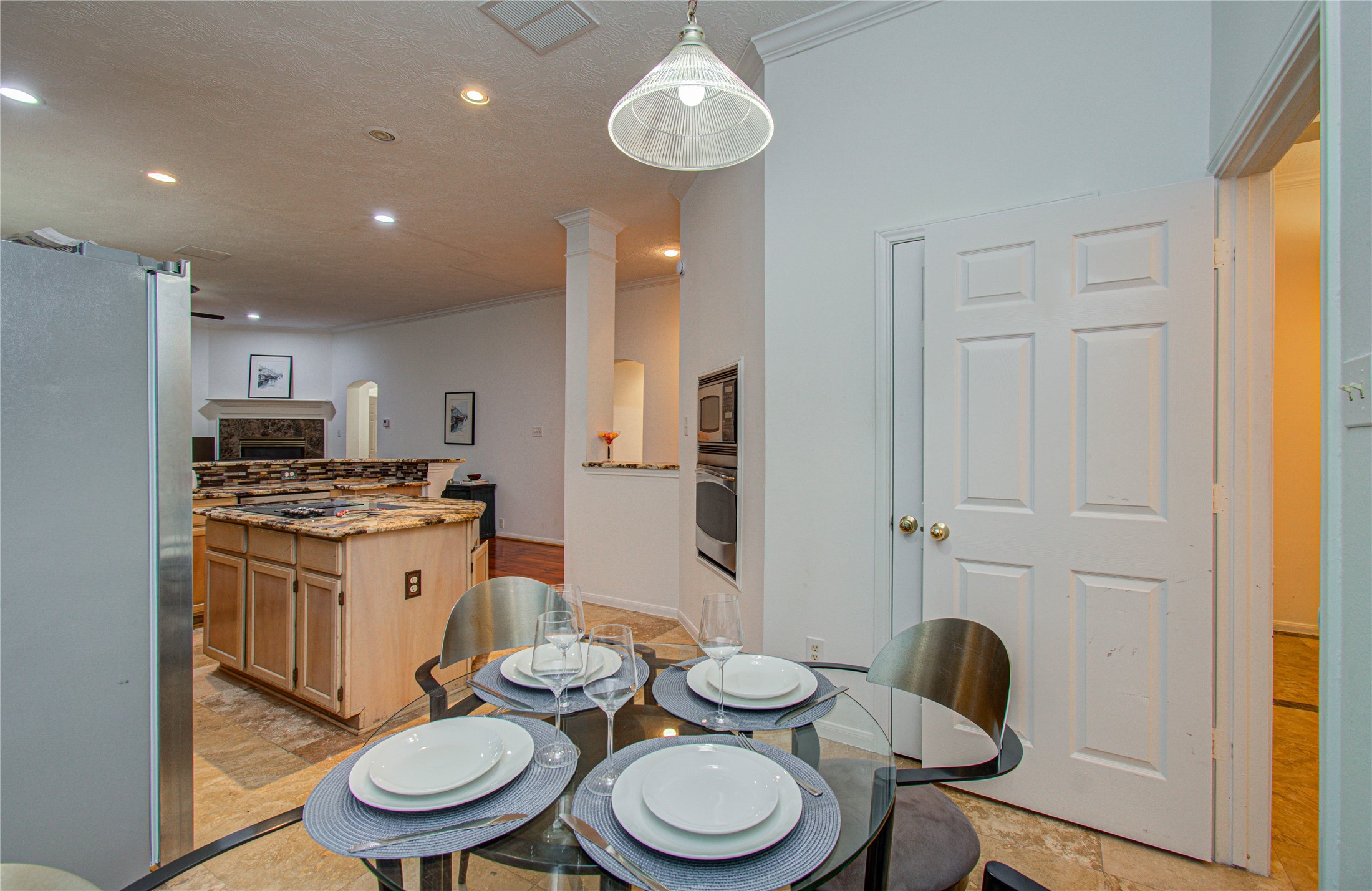 7211 Cambridge Cove Circle, Missouri City, TX 77459 7211 Cambridge Cove Circle, Missouri City, TX 77459