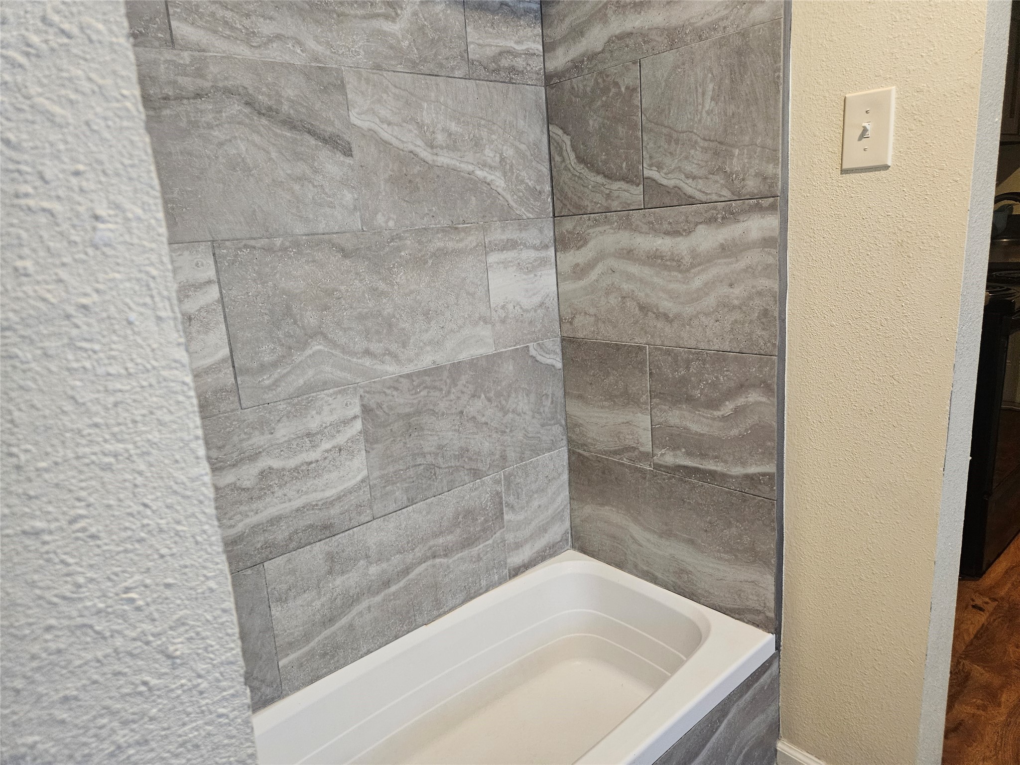1503 Spur 529, Rosenberg, TX 77471
