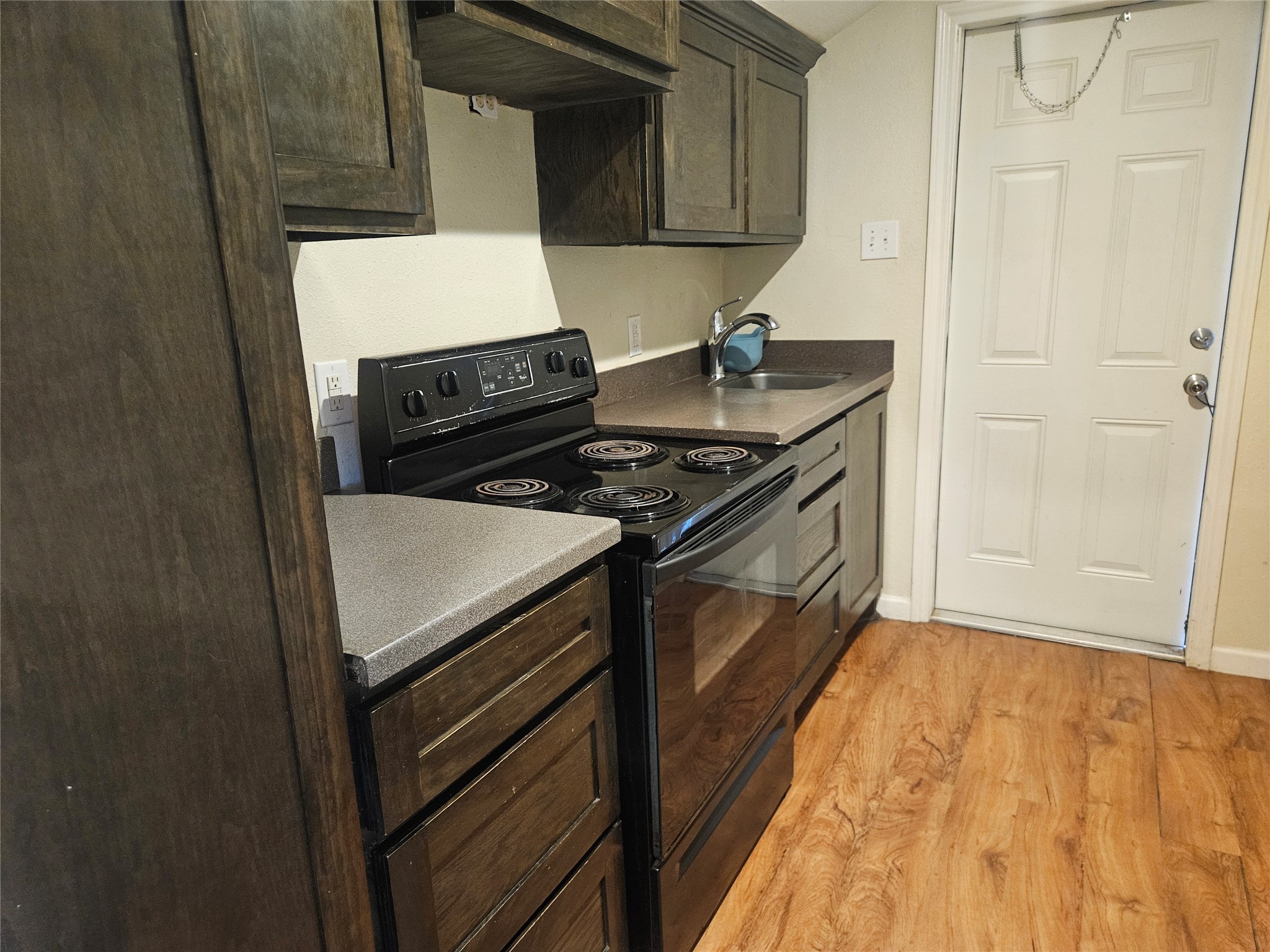 1503 Spur 529, Rosenberg, TX 77471