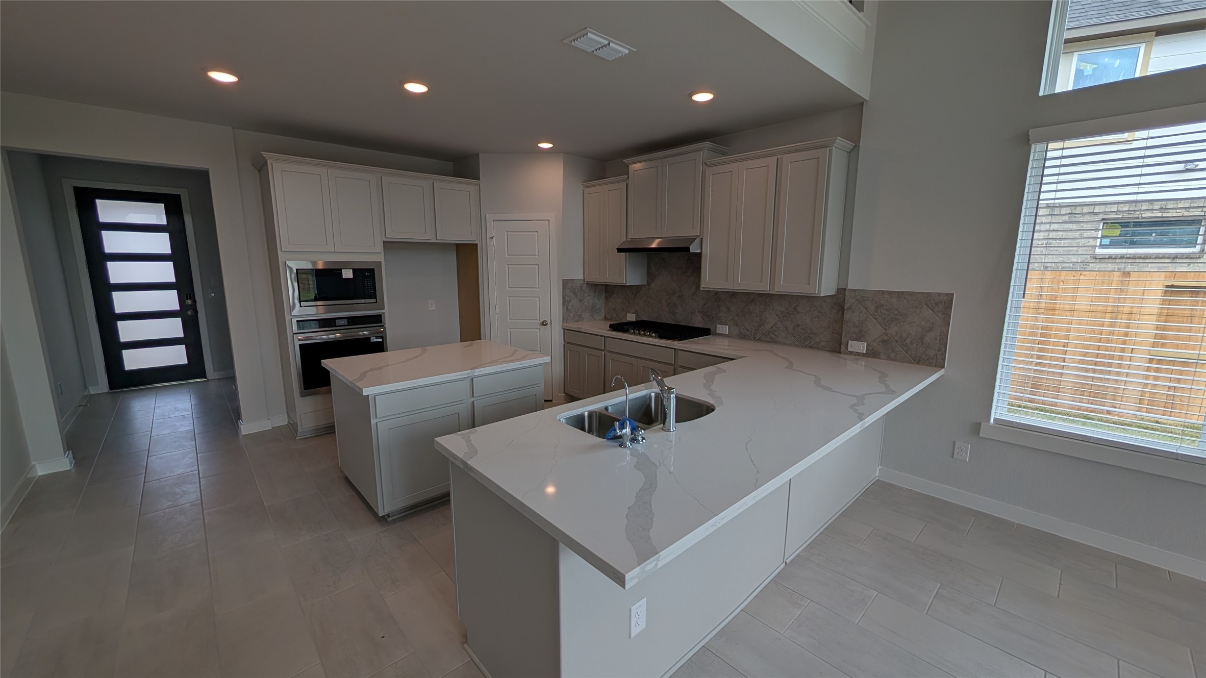 11002 Valley Fort Drive, Missouri City, TX 77459