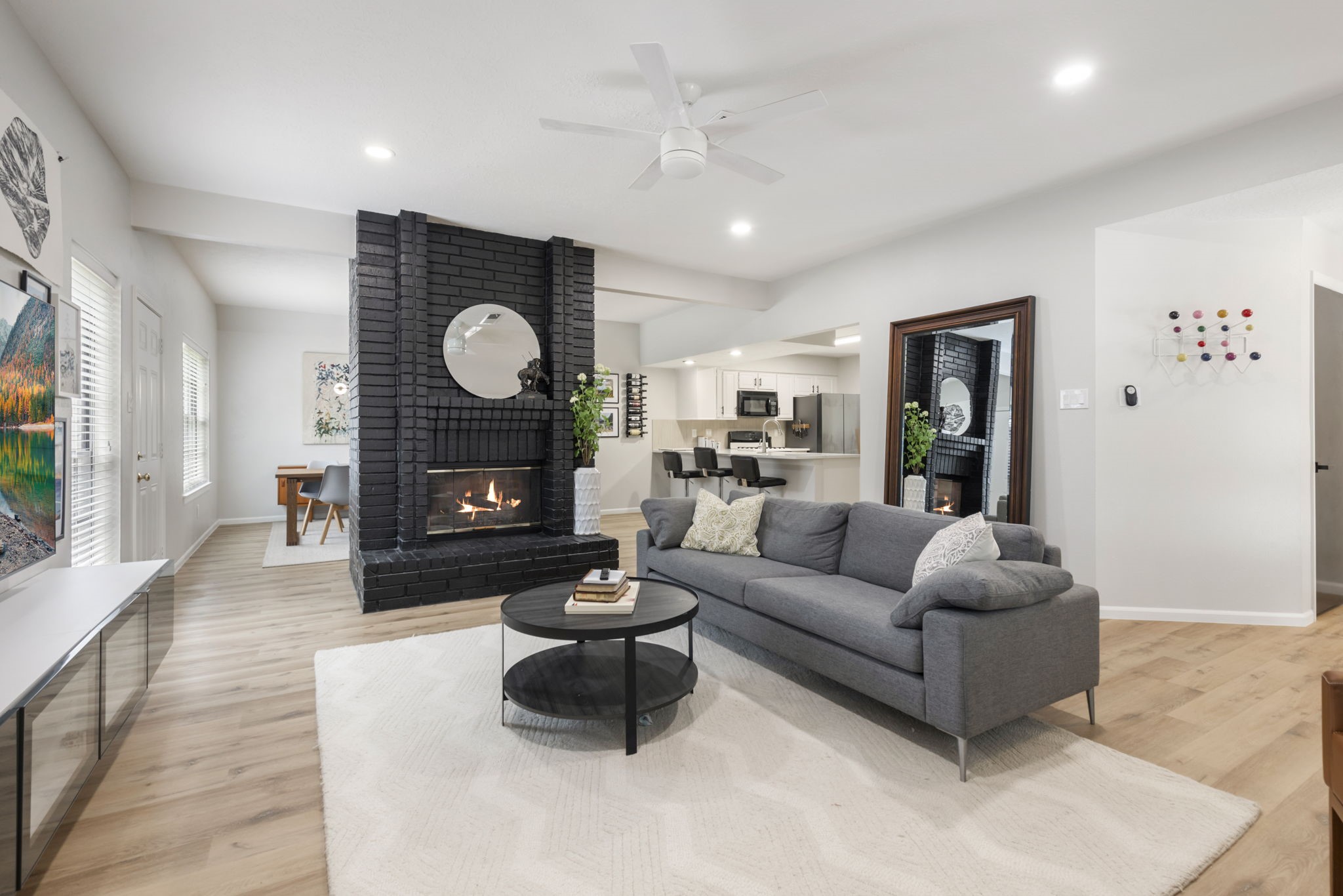 15 Green Slope Place, The Woodlands, TX 77381