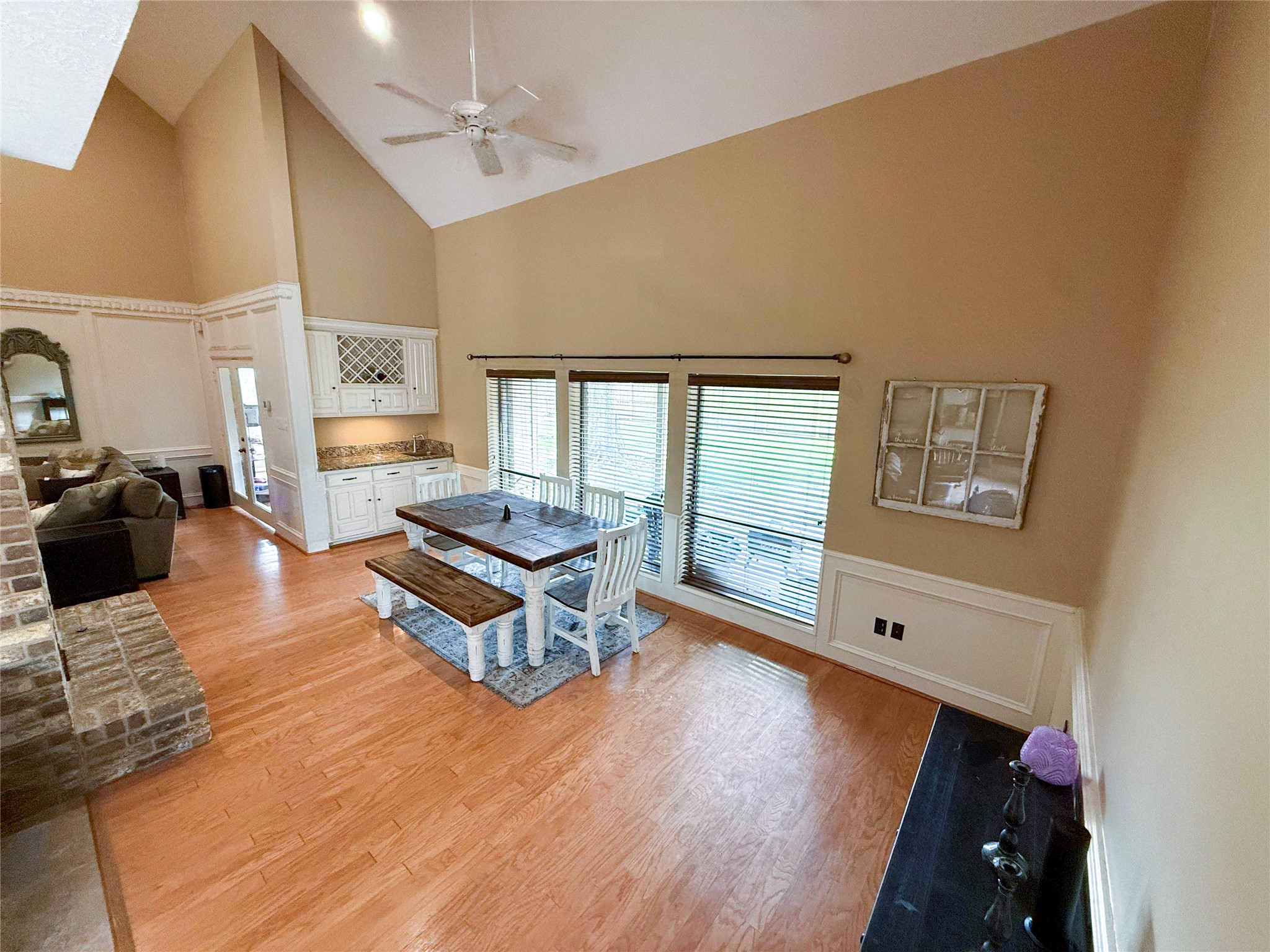 2910 Woodland Ridge Drive, Houston, TX 77345