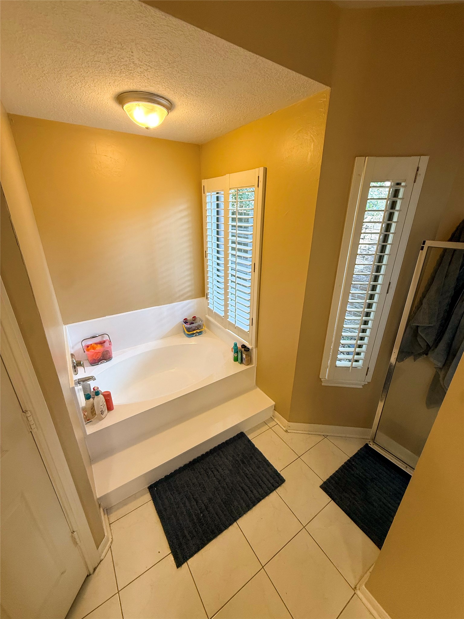 2910 Woodland Ridge Drive, Houston, TX 77345