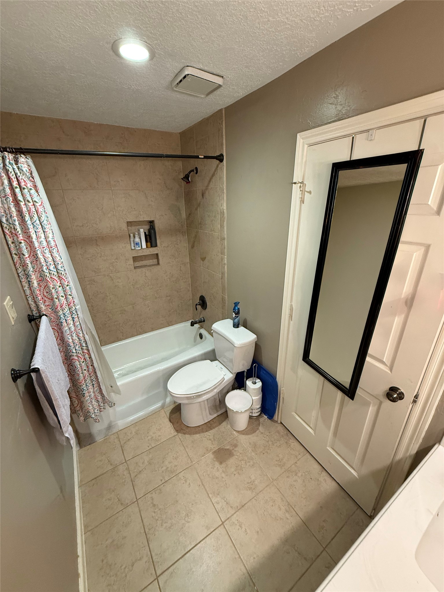 2910 Woodland Ridge Drive, Houston, TX 77345