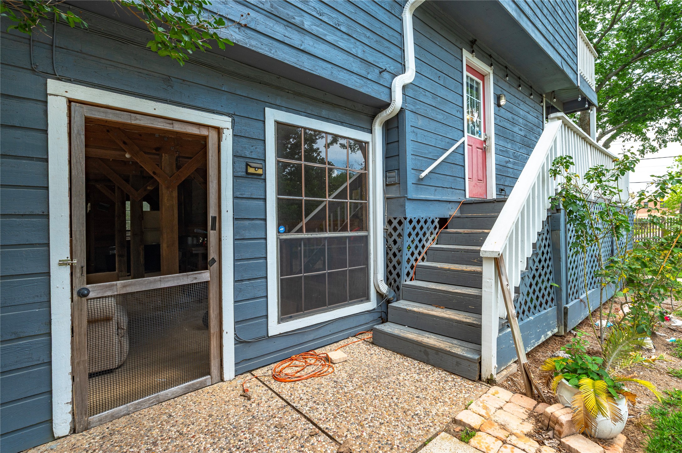 3726 Bayshore Drive, Bacliff, TX 77518
