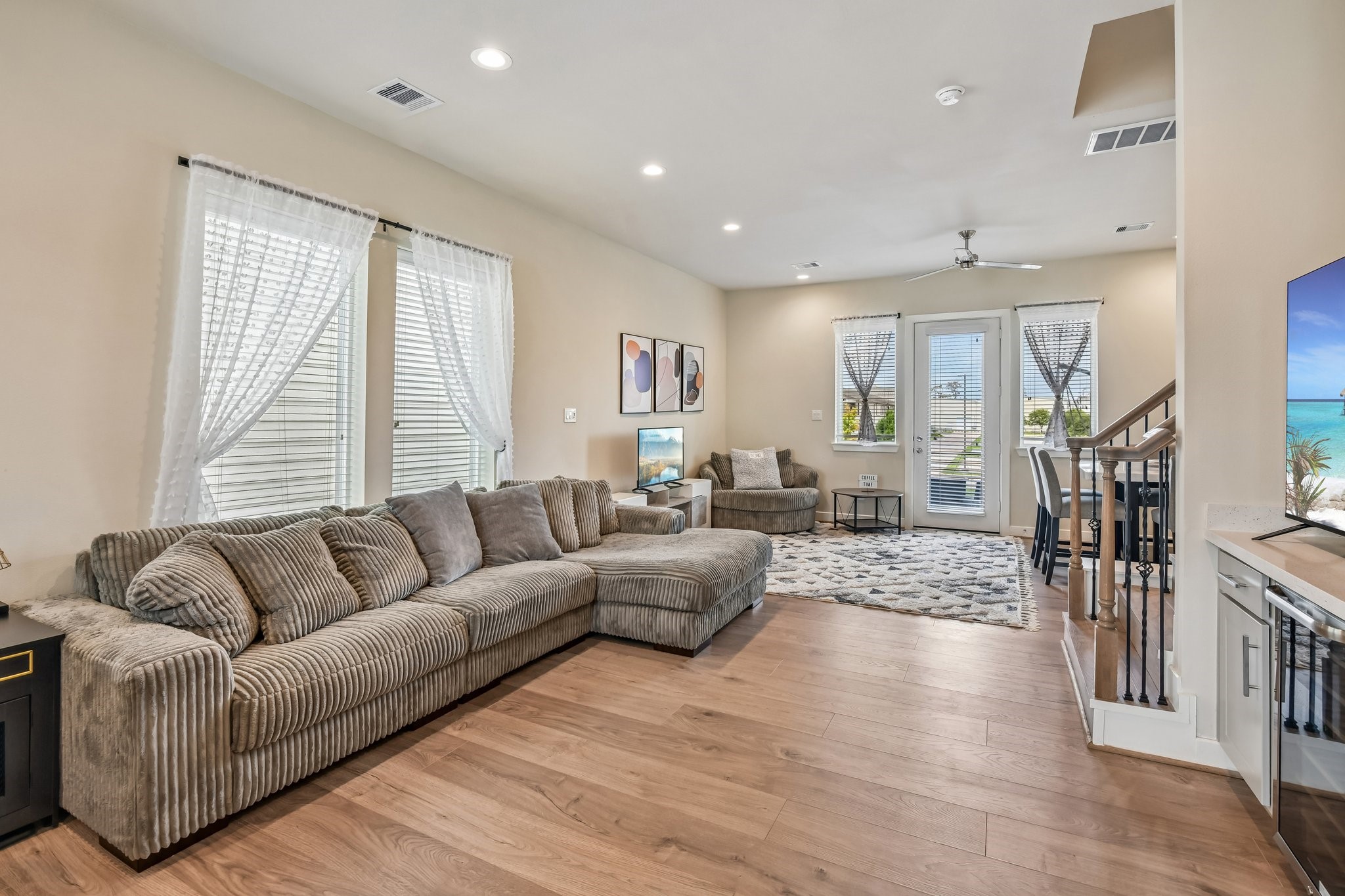 Plenty of sitting space and natural light to entertain guests